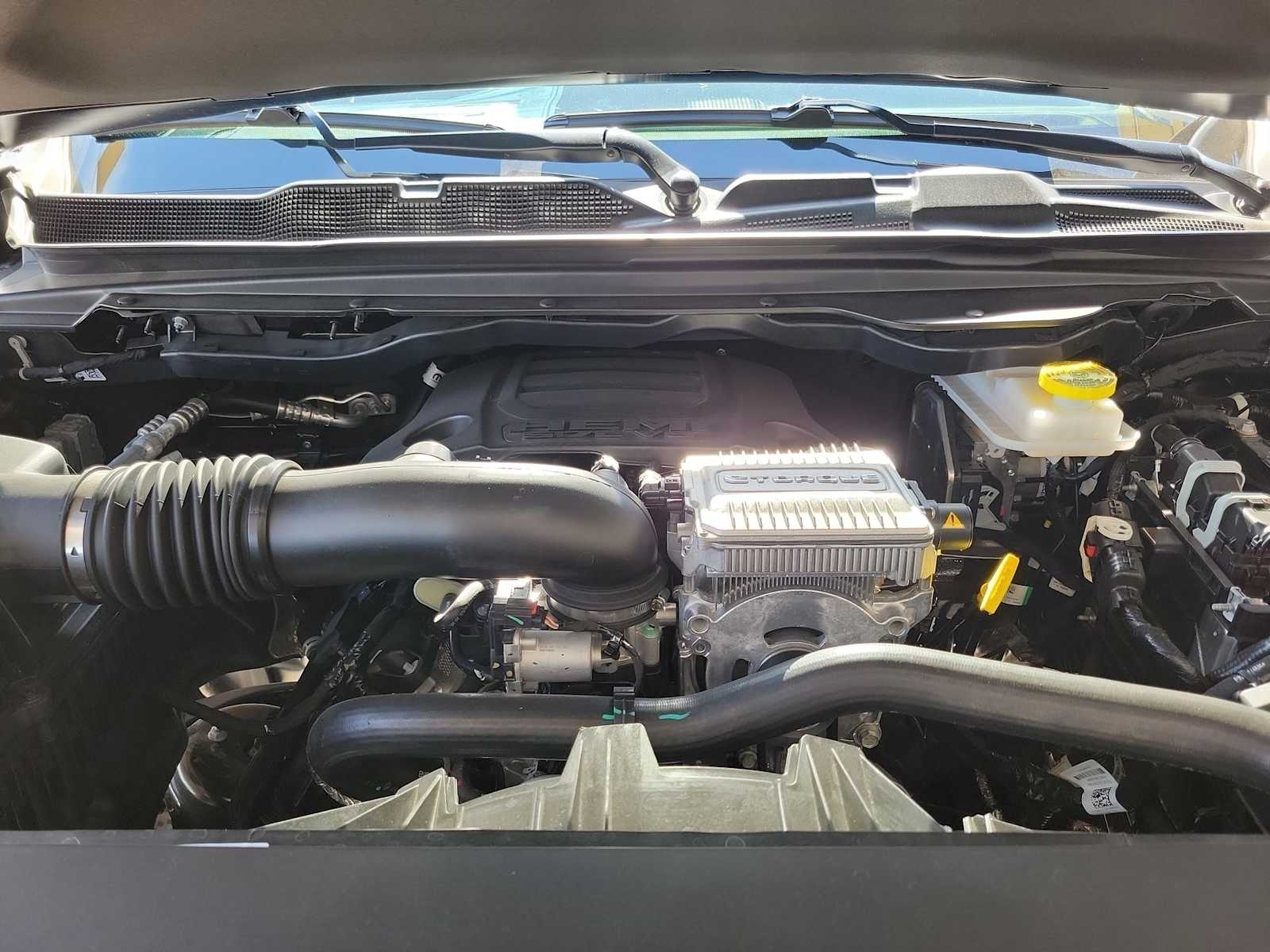 Thumbnail: 2026 RAM 1500 - 5