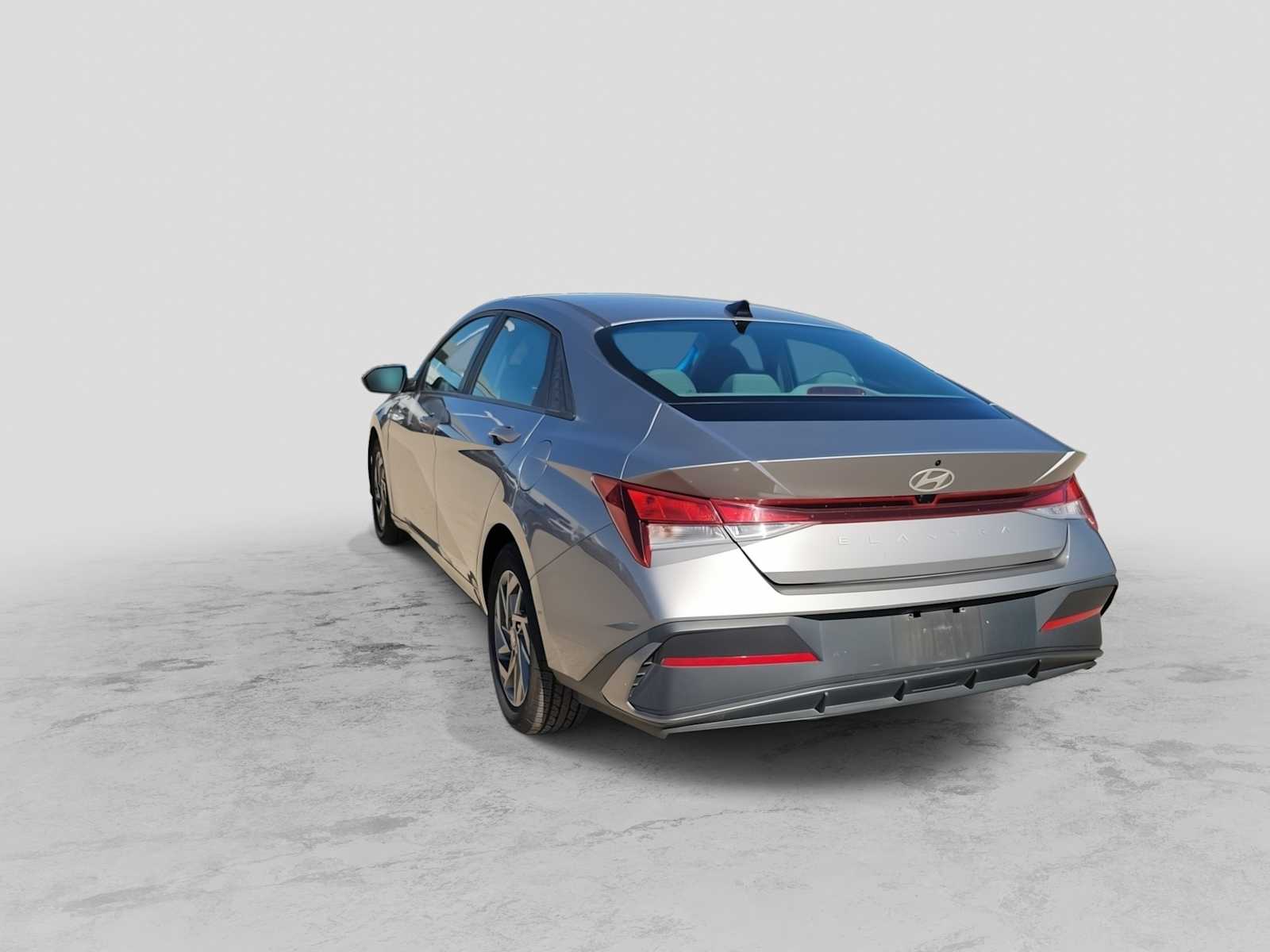Thumbnail: 2024 Hyundai Elantra - 6