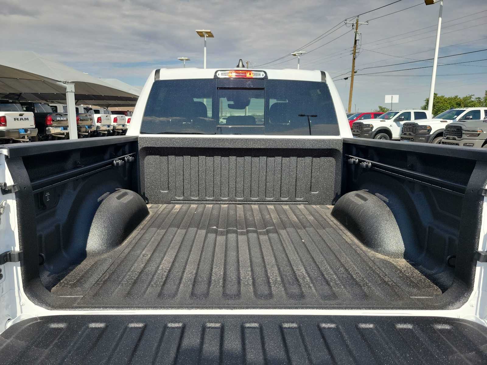 Thumbnail: 2026 RAM 1500 - 19