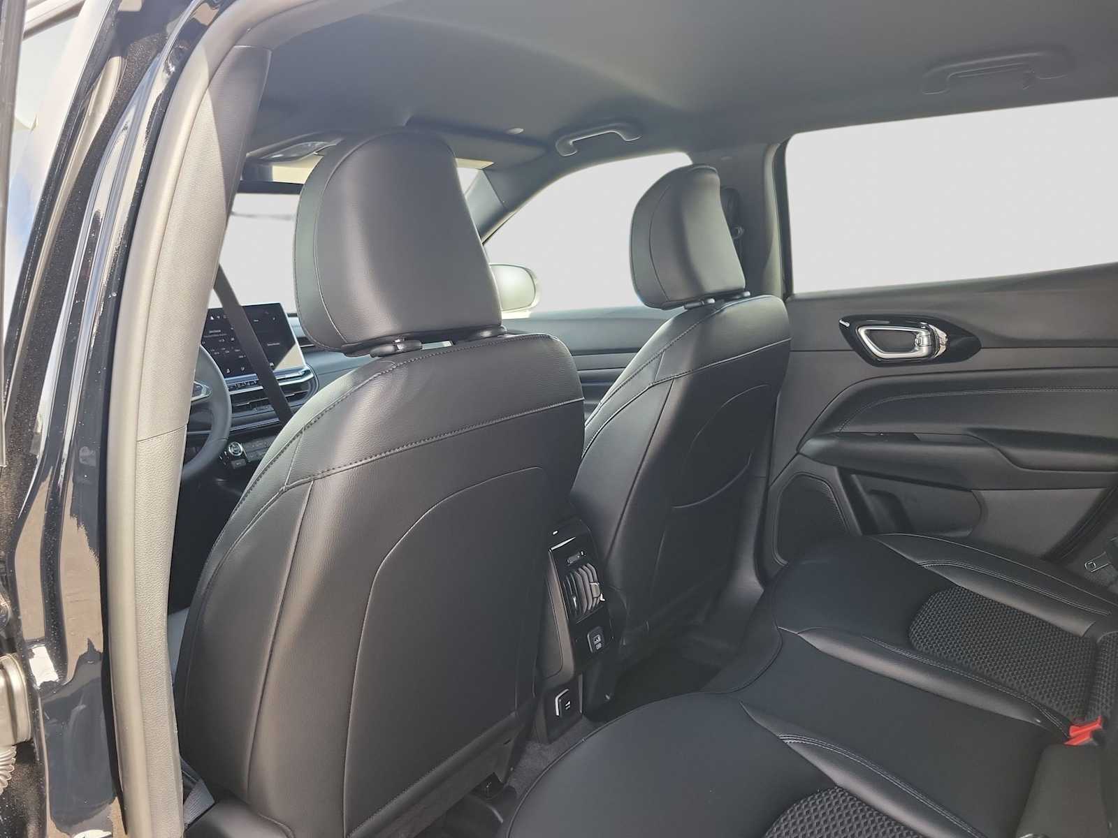 Thumbnail: 2026 Jeep Compass - 12