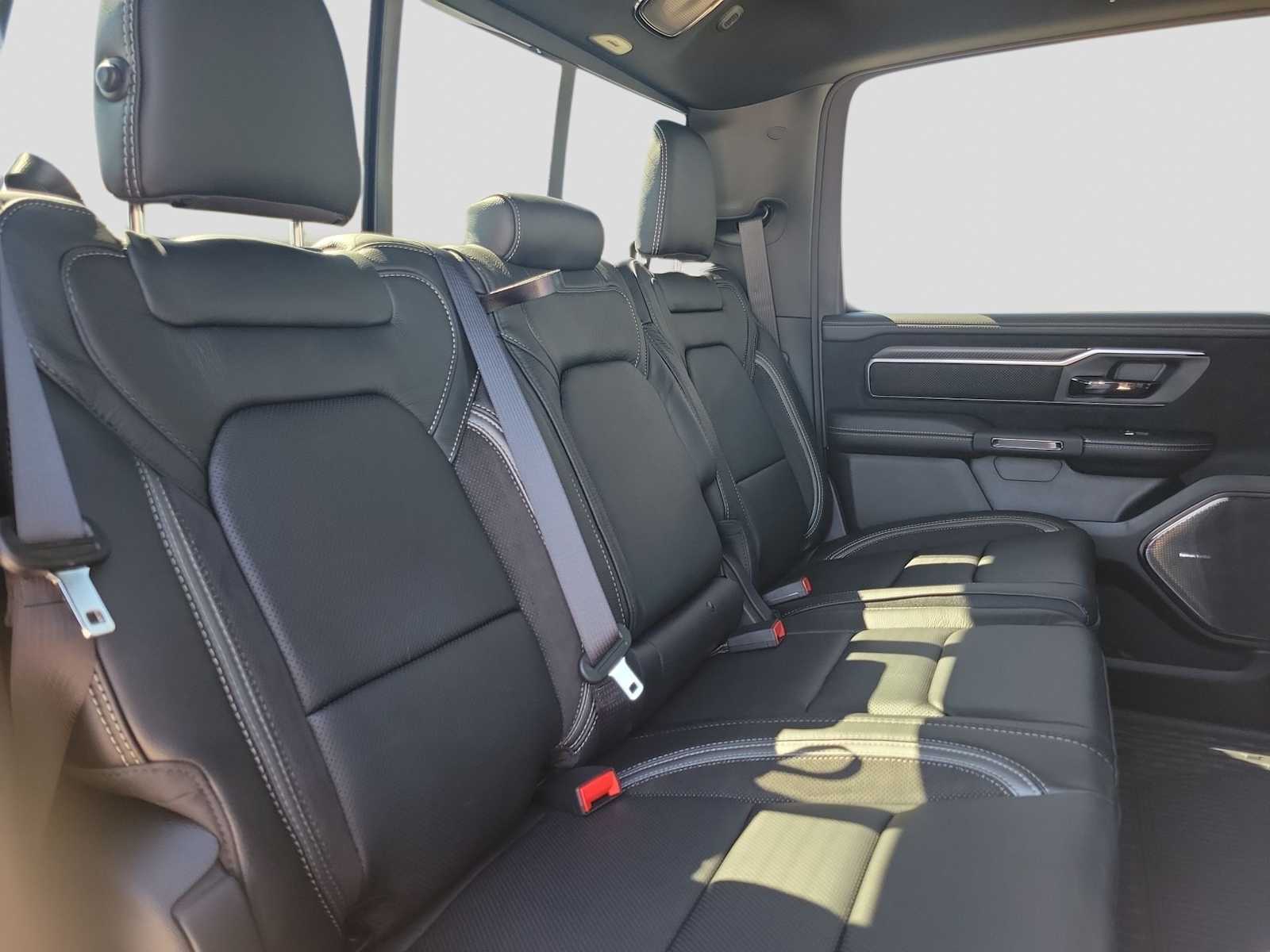 Thumbnail: 2026 RAM 1500 - 17