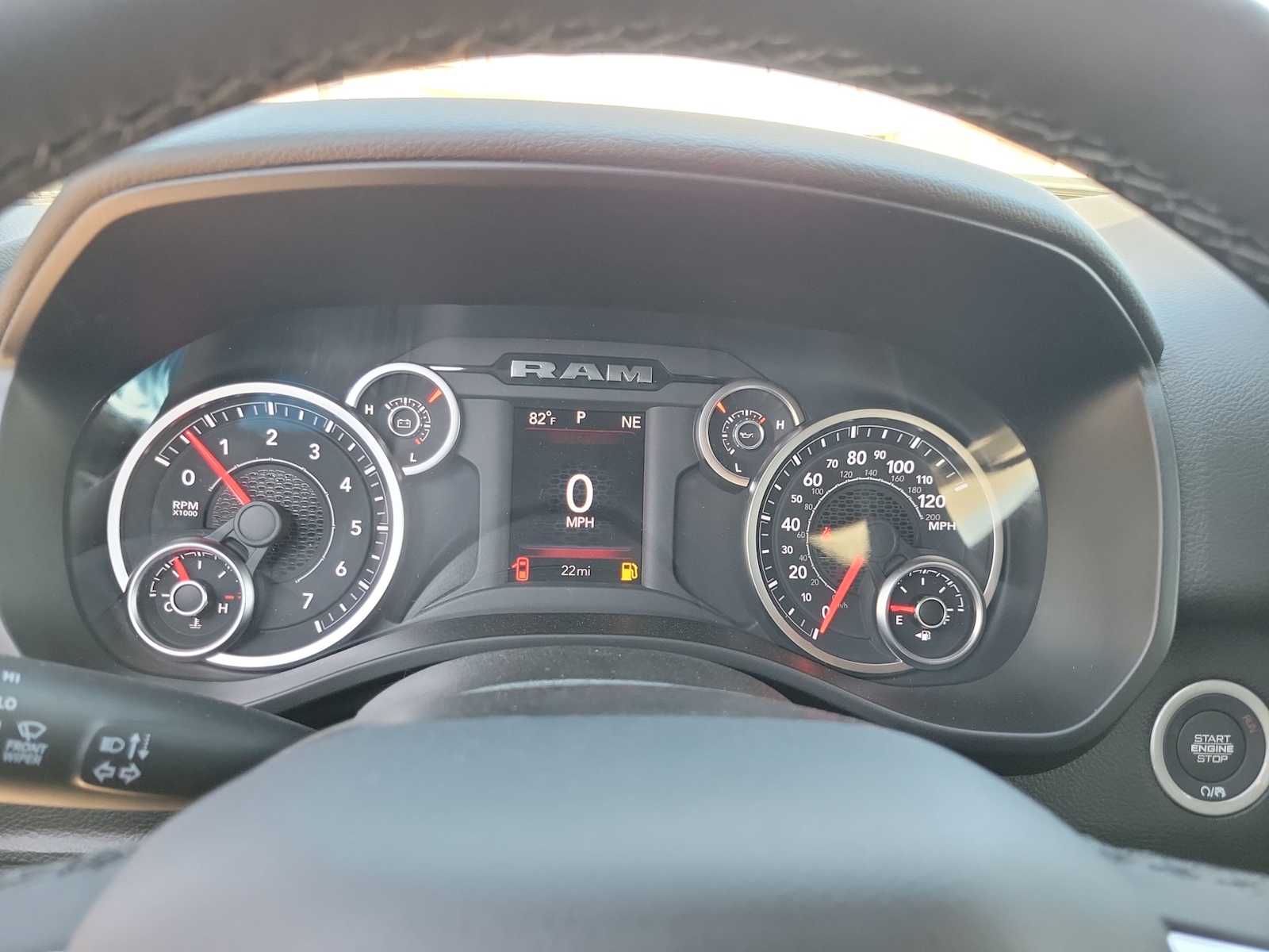 Thumbnail: 2025 RAM 1500 - 18