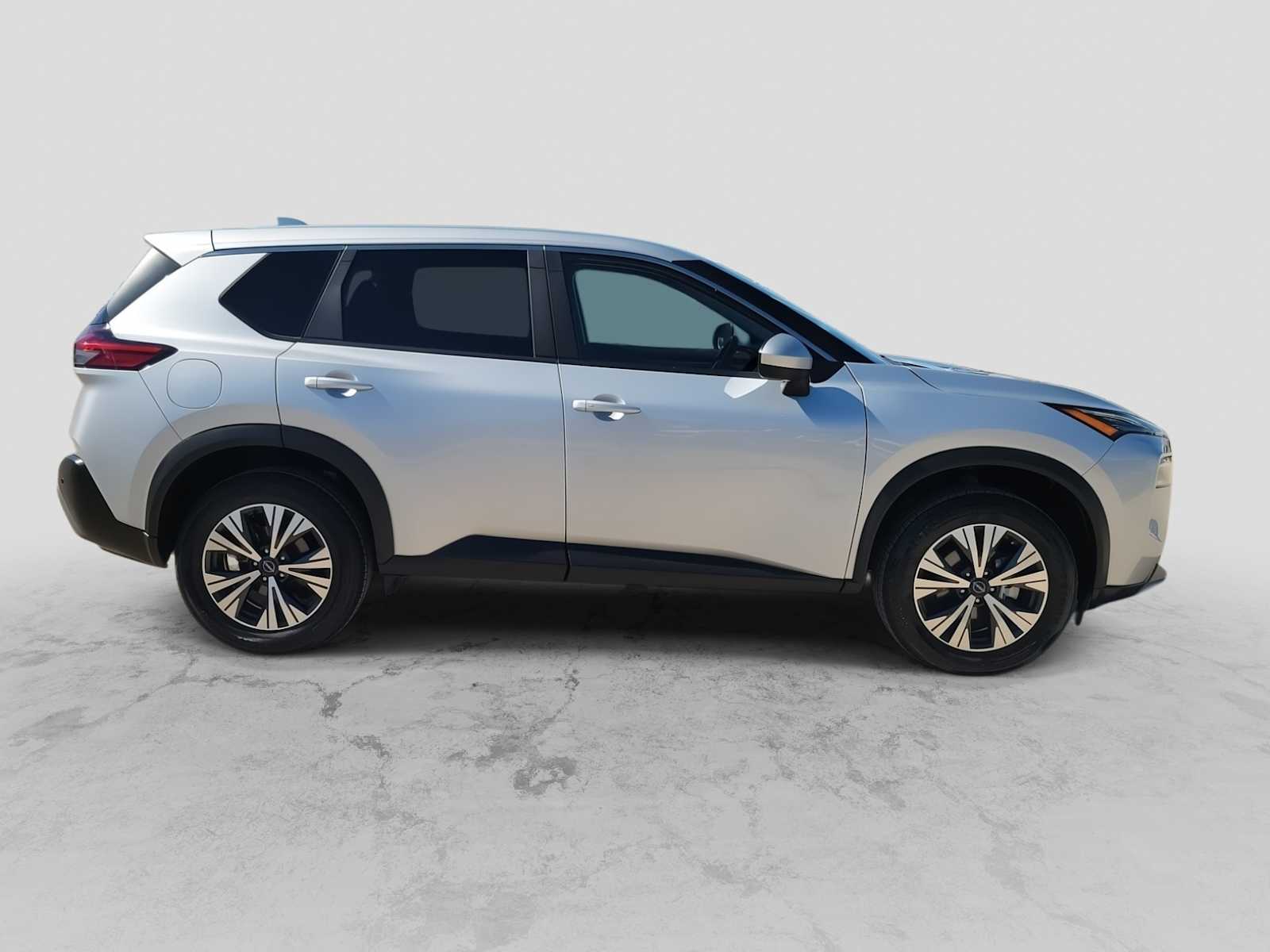 Thumbnail: 2023 Nissan Rogue - 9