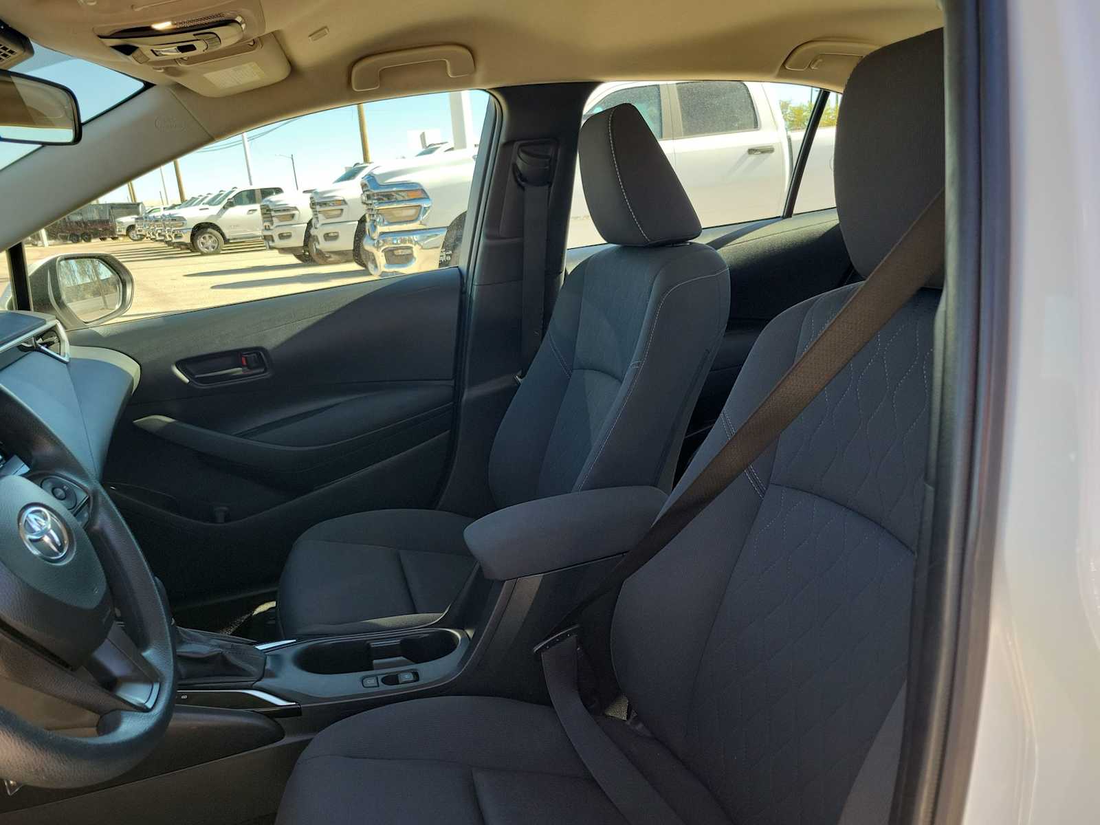 Thumbnail: 2023 Toyota Corolla - 11