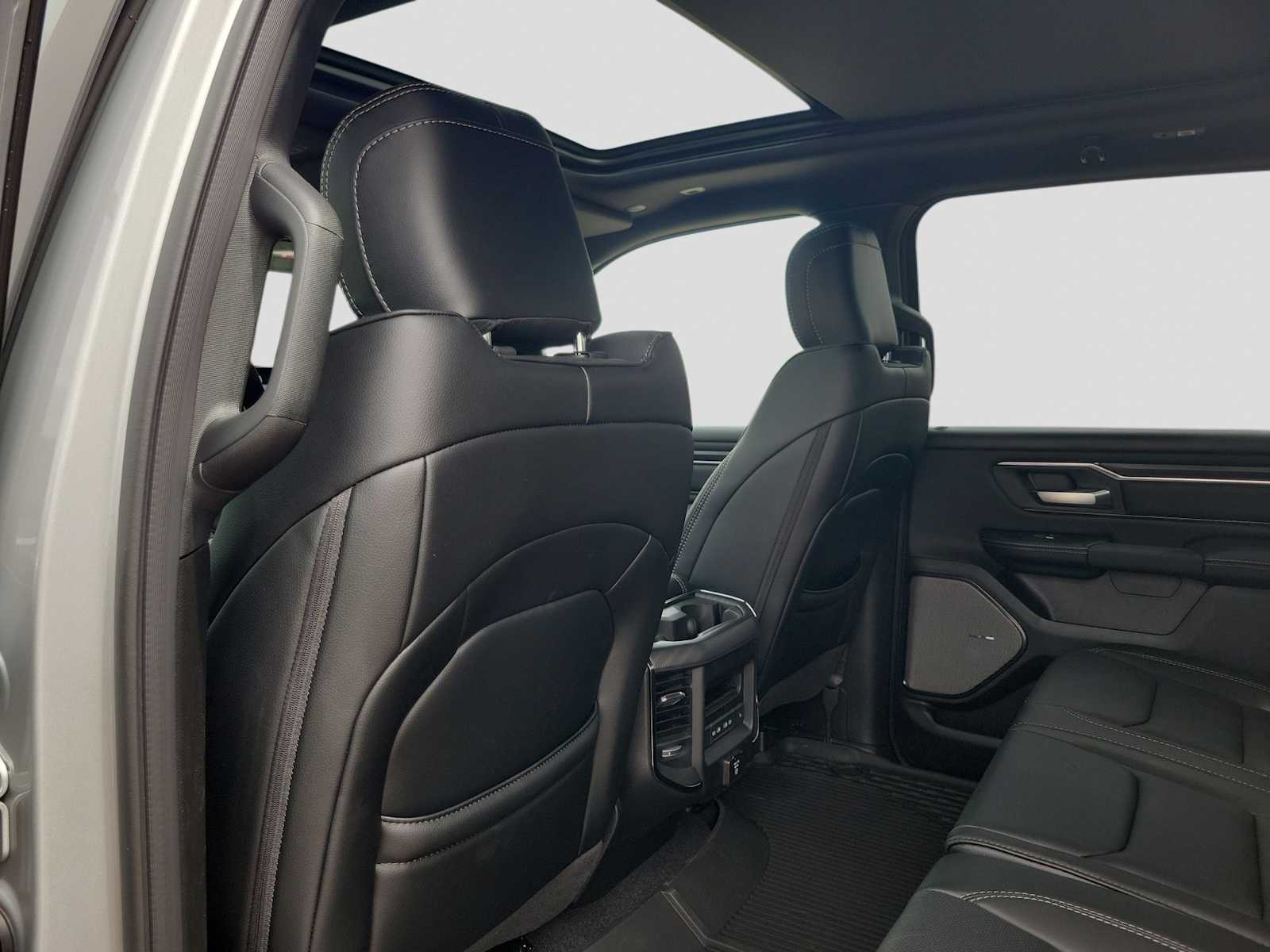 Thumbnail: 2026 RAM 1500 - 16