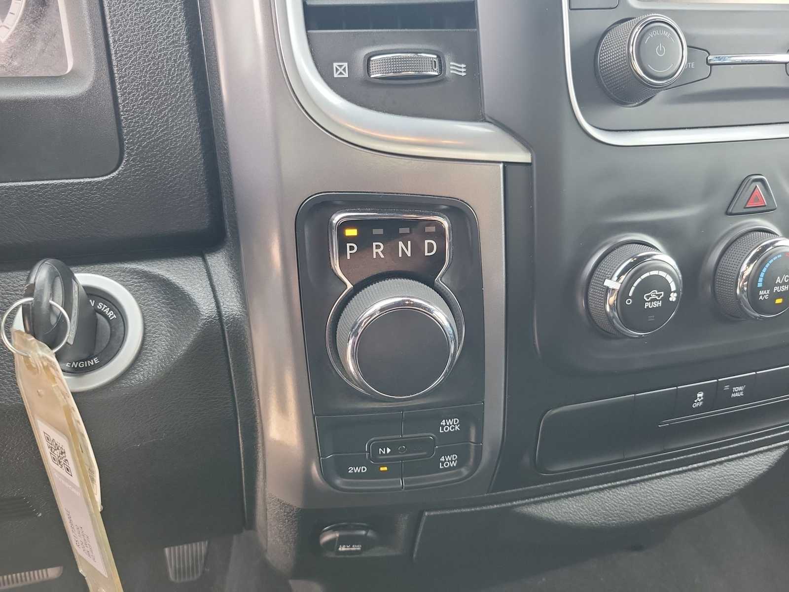 Thumbnail: 2024 RAM 1500 Classic - 21