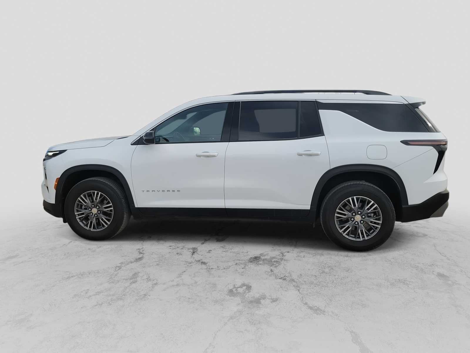 Thumbnail: 2025 Chevrolet Traverse - 5