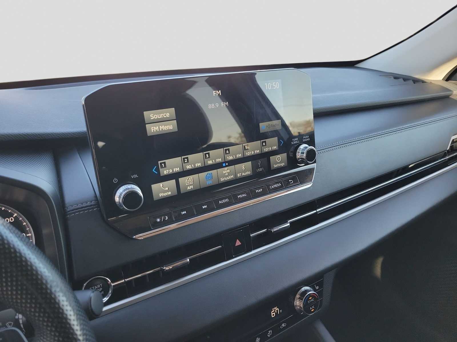 Thumbnail: 2024 Mitsubishi Outlander - 20