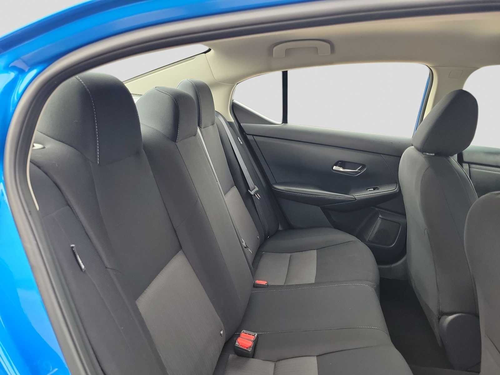 Thumbnail: 2023 Nissan Sentra - 9