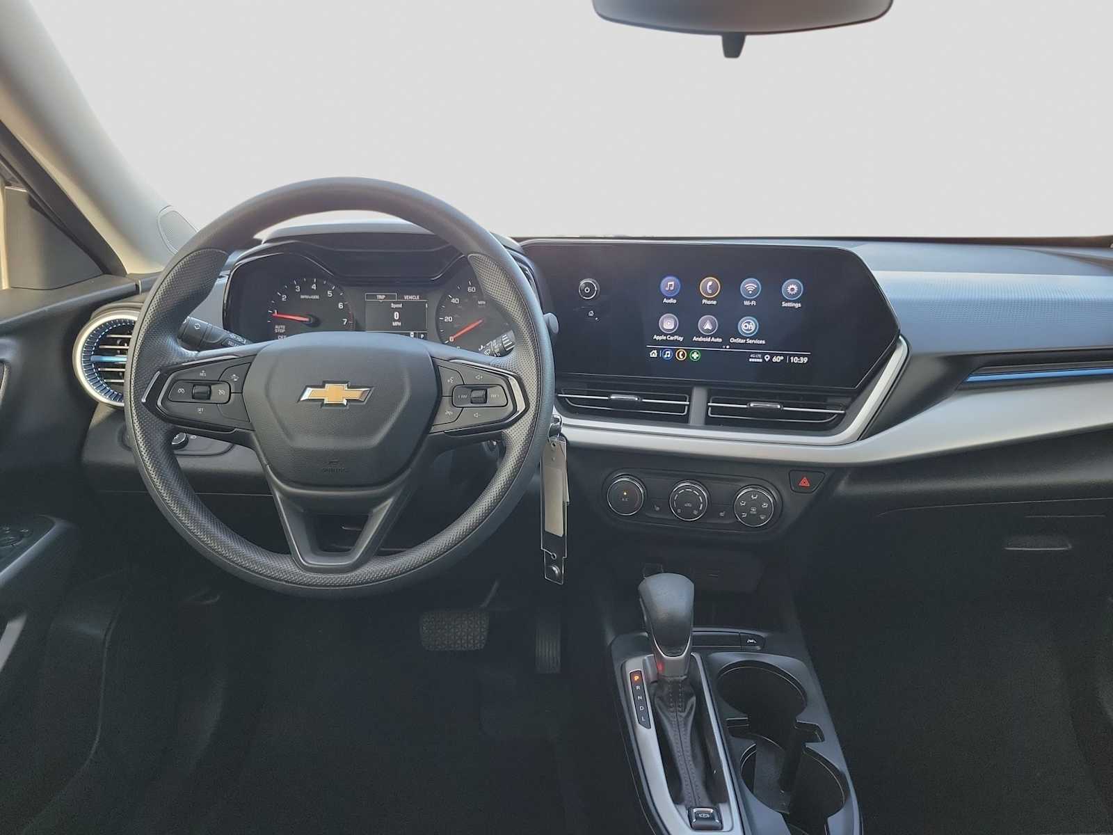 Thumbnail: 2024 Chevrolet Trax - 10