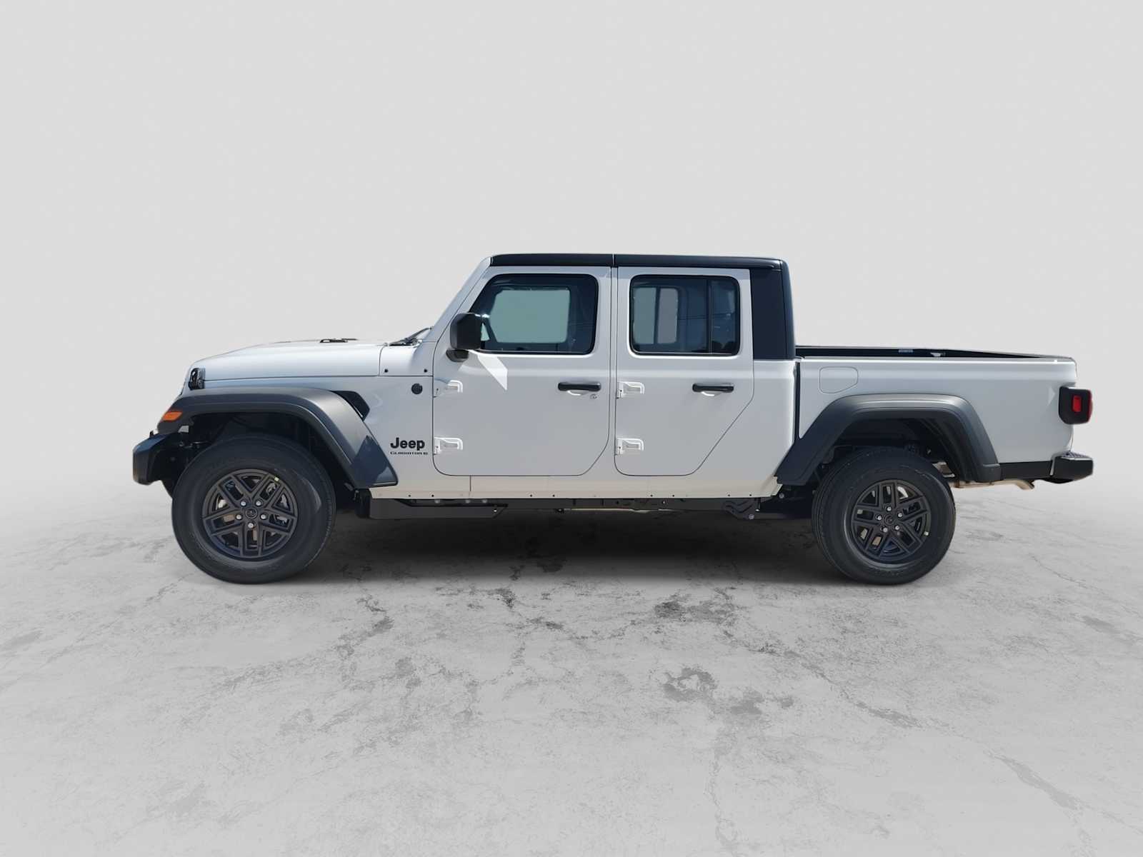Thumbnail: 2026 Jeep Gladiator - 5