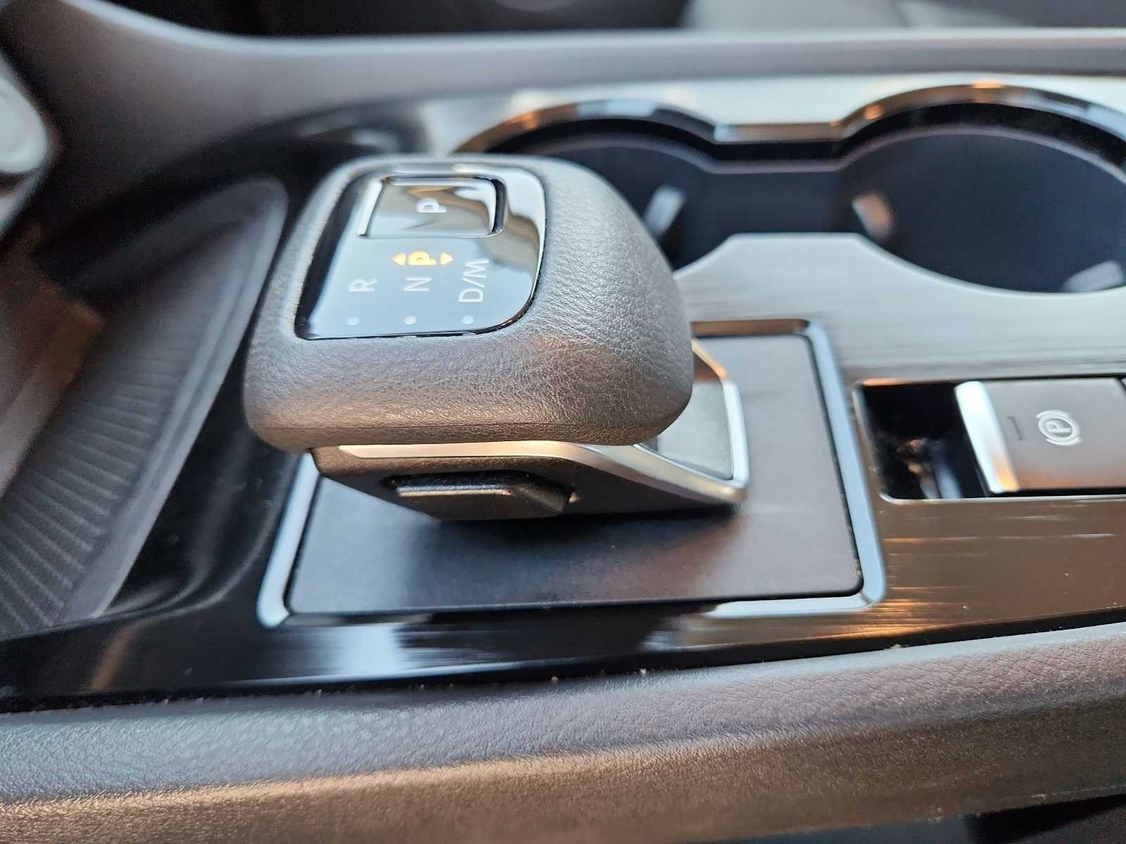 Thumbnail: 2025 Nissan Rogue - 17