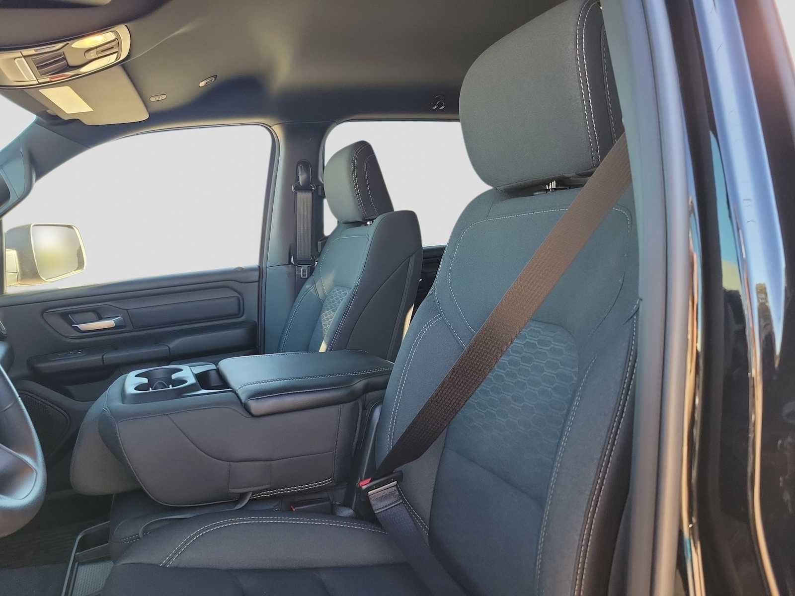 Thumbnail: 2026 RAM 1500 - 11