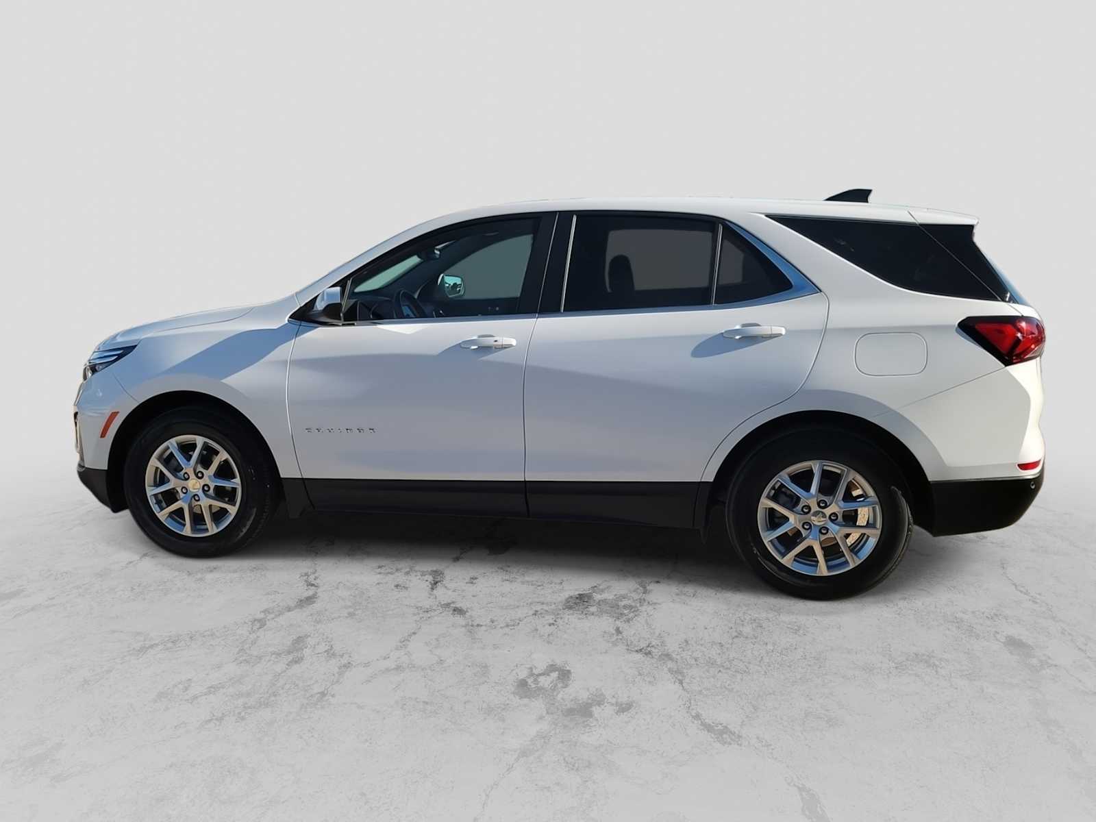 Thumbnail: 2024 Chevrolet Equinox - 5