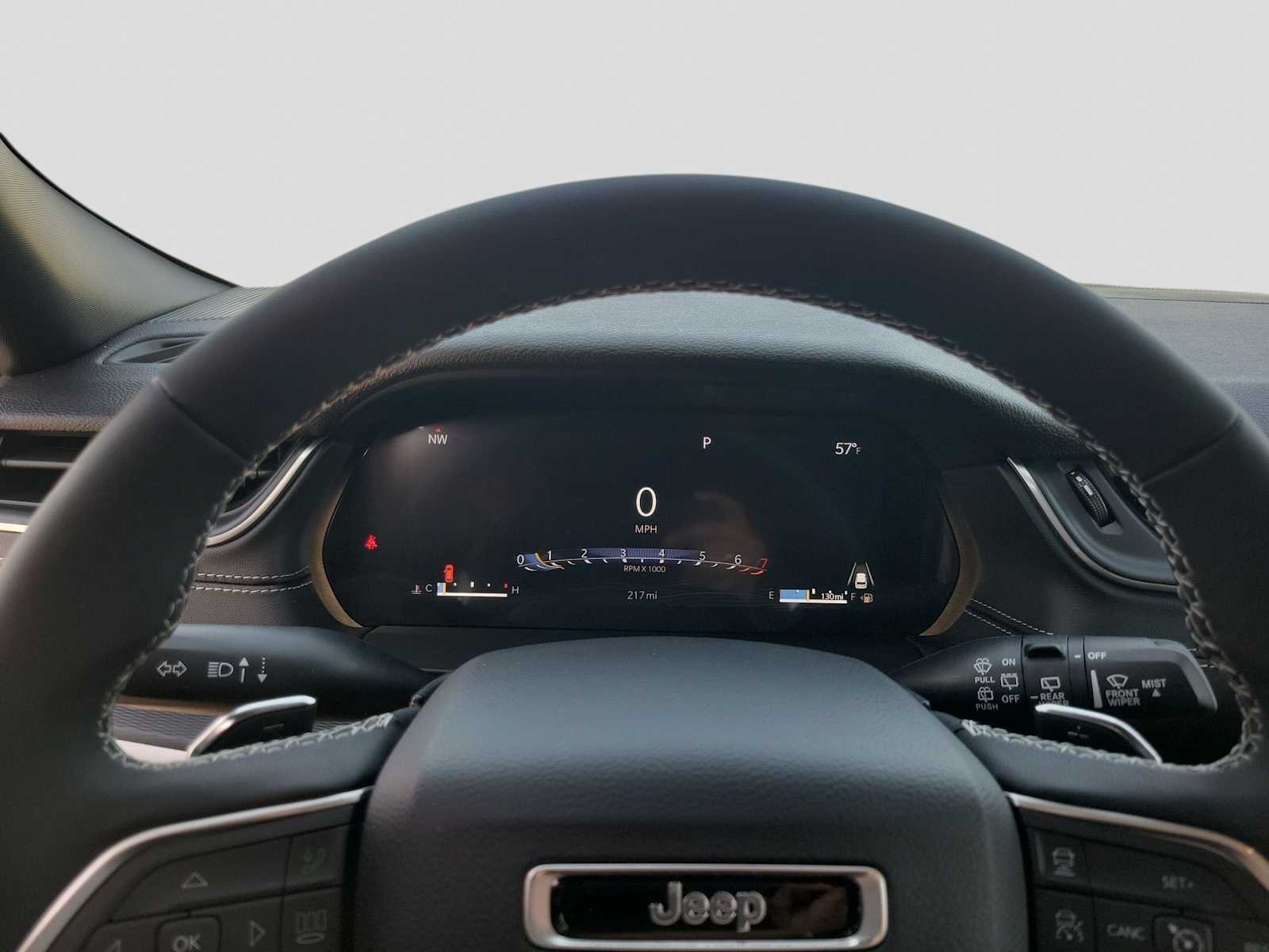 Thumbnail: 2025 Jeep Grand Cherokee L - 14