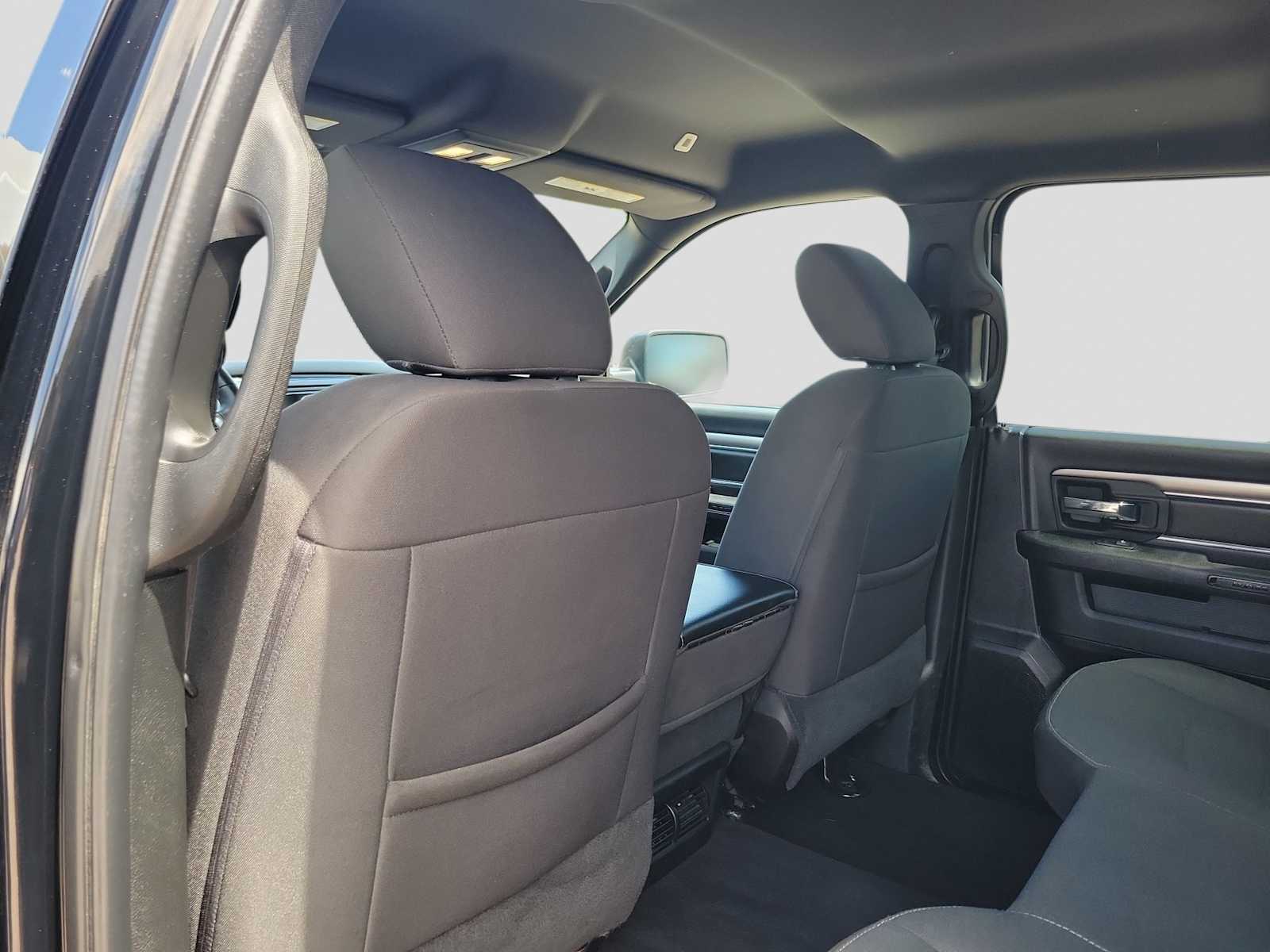 Thumbnail: 2024 RAM 1500 Classic - 16