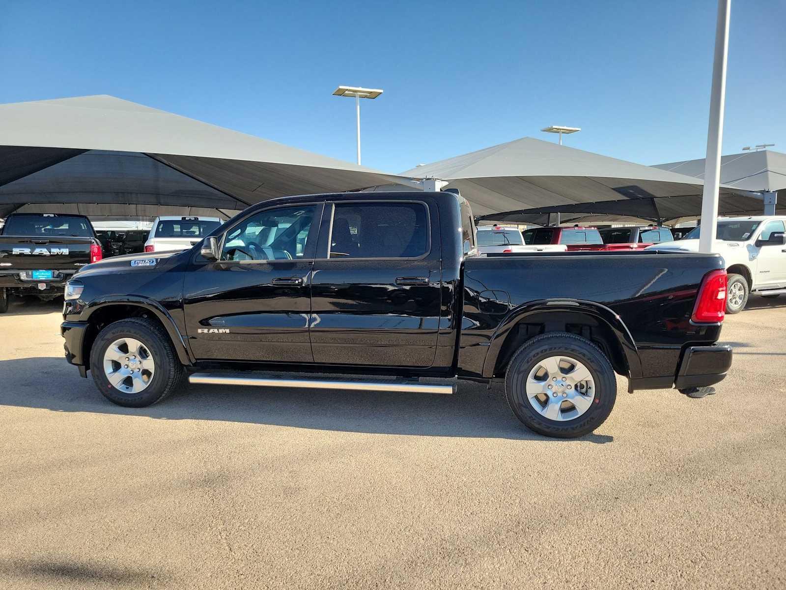 Thumbnail: 2025 RAM 1500 - 3