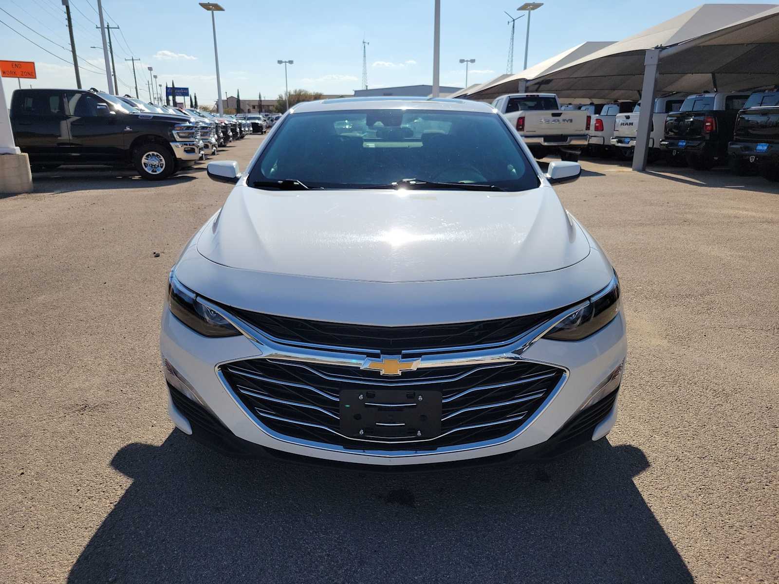 Thumbnail: 2023 Chevrolet Malibu - 6