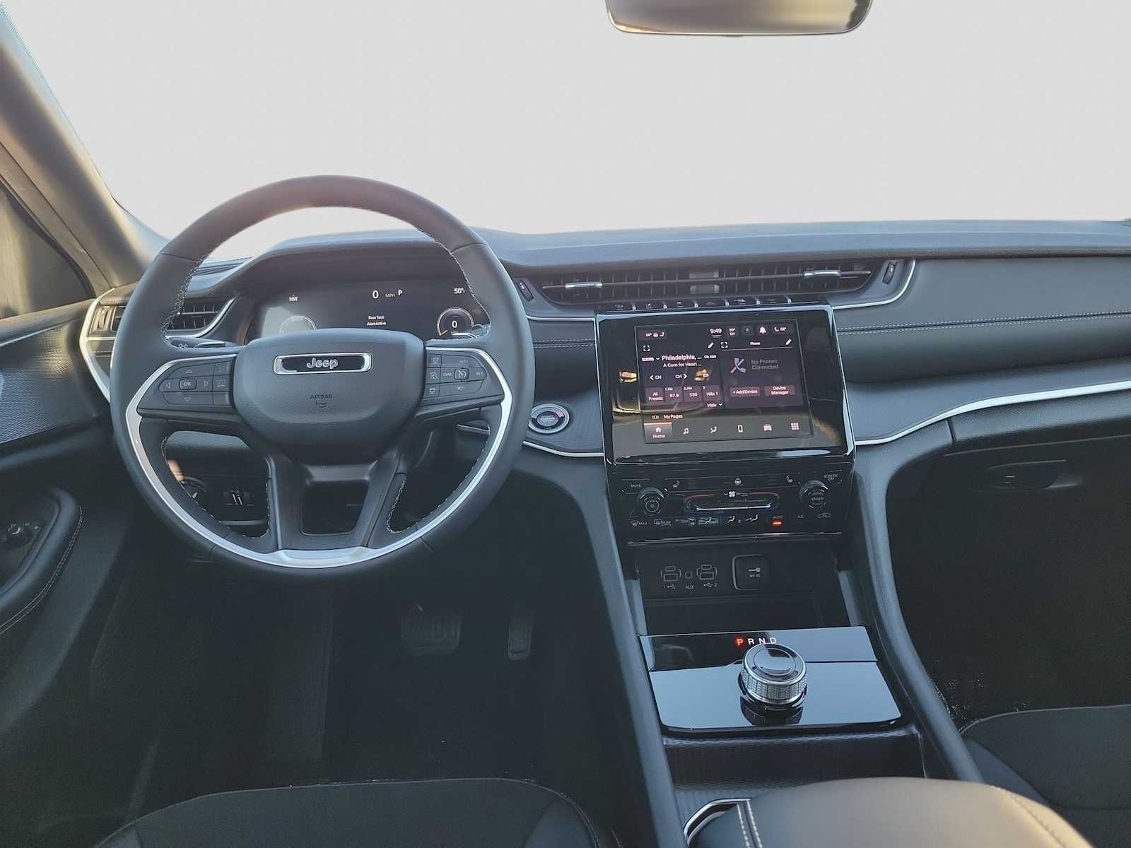 Thumbnail: 2025 Jeep Grand Cherokee - 10