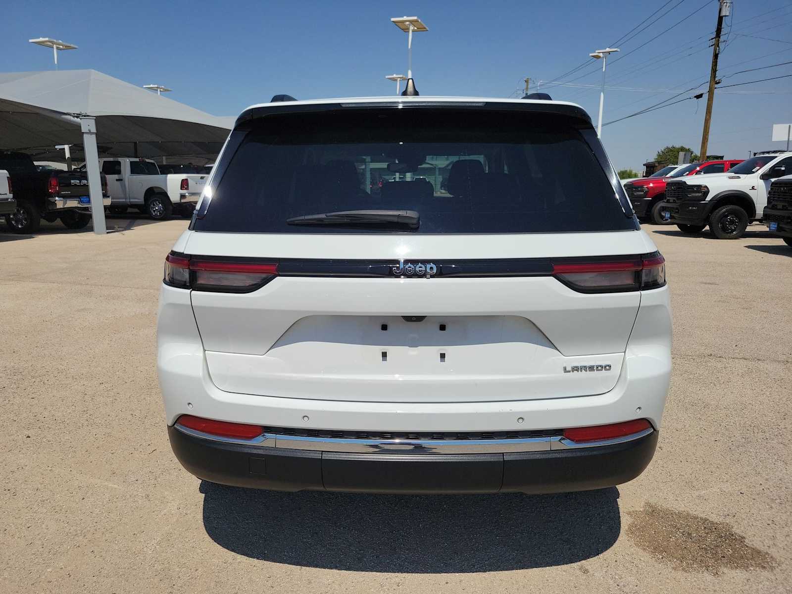 Thumbnail: 2023 Jeep Grand Cherokee - 5