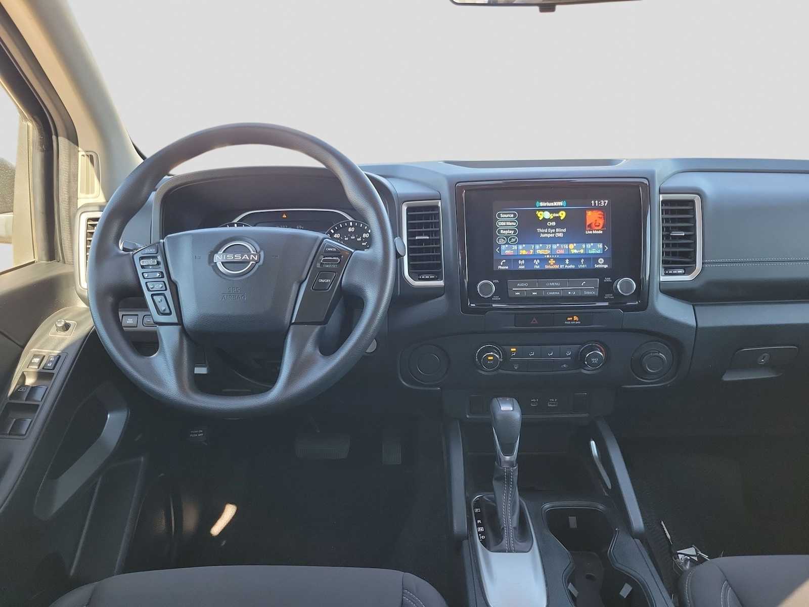 Thumbnail: 2022 Nissan Frontier - 10