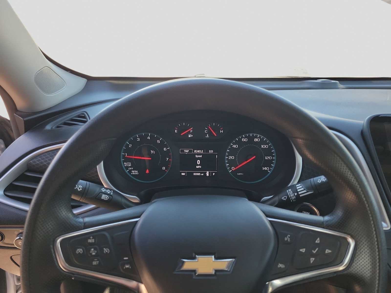 Thumbnail: 2023 Chevrolet Malibu - 22