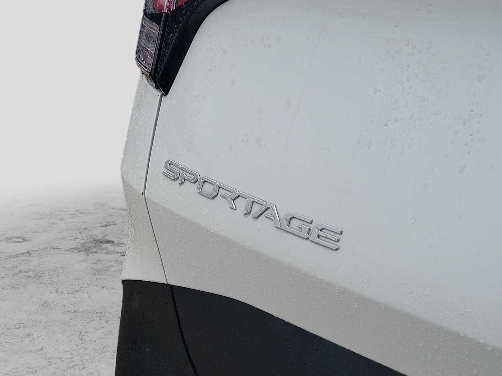 Thumbnail: 2024 Kia Sportage - 7