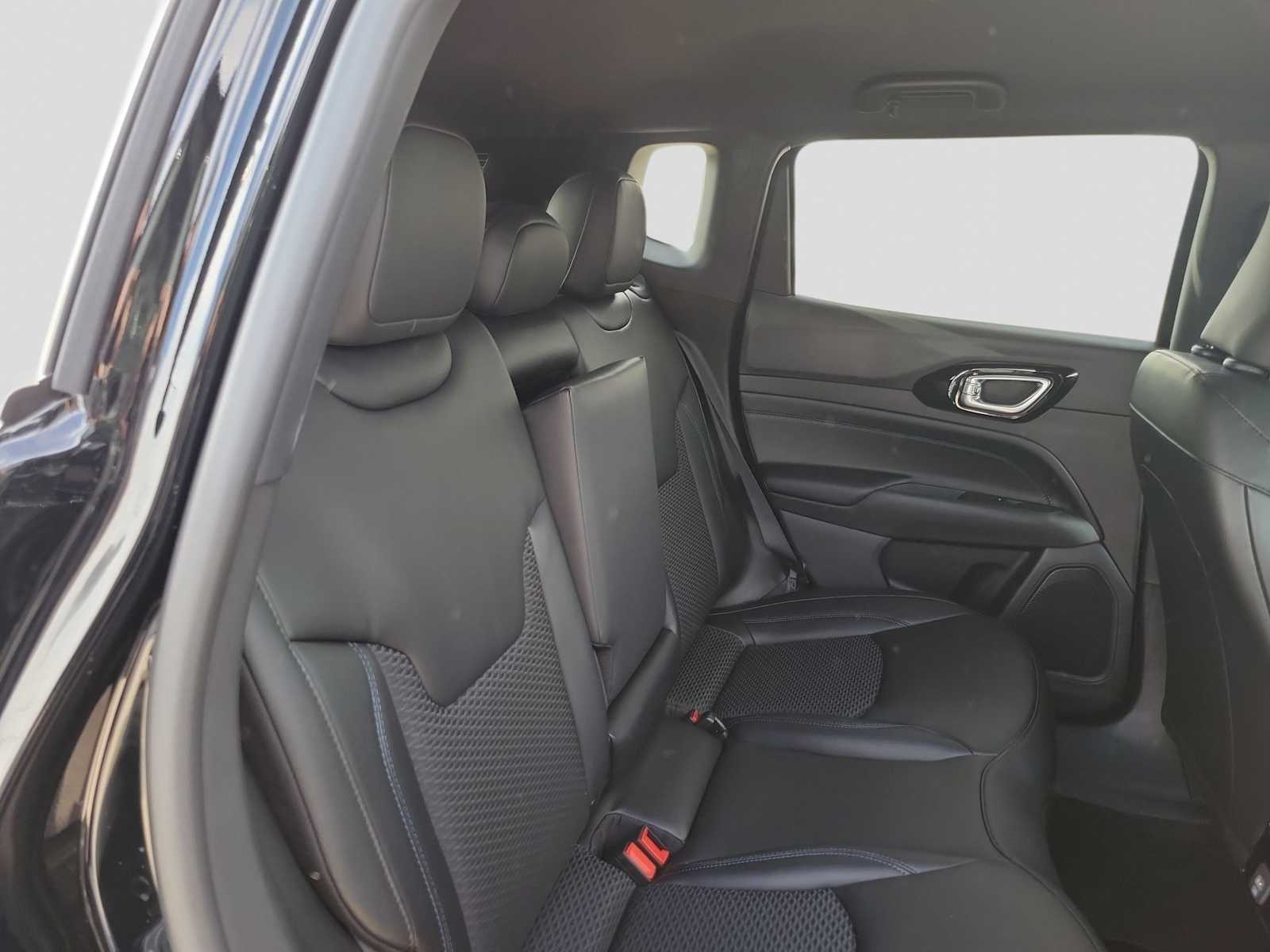 Thumbnail: 2026 Jeep Compass - 13