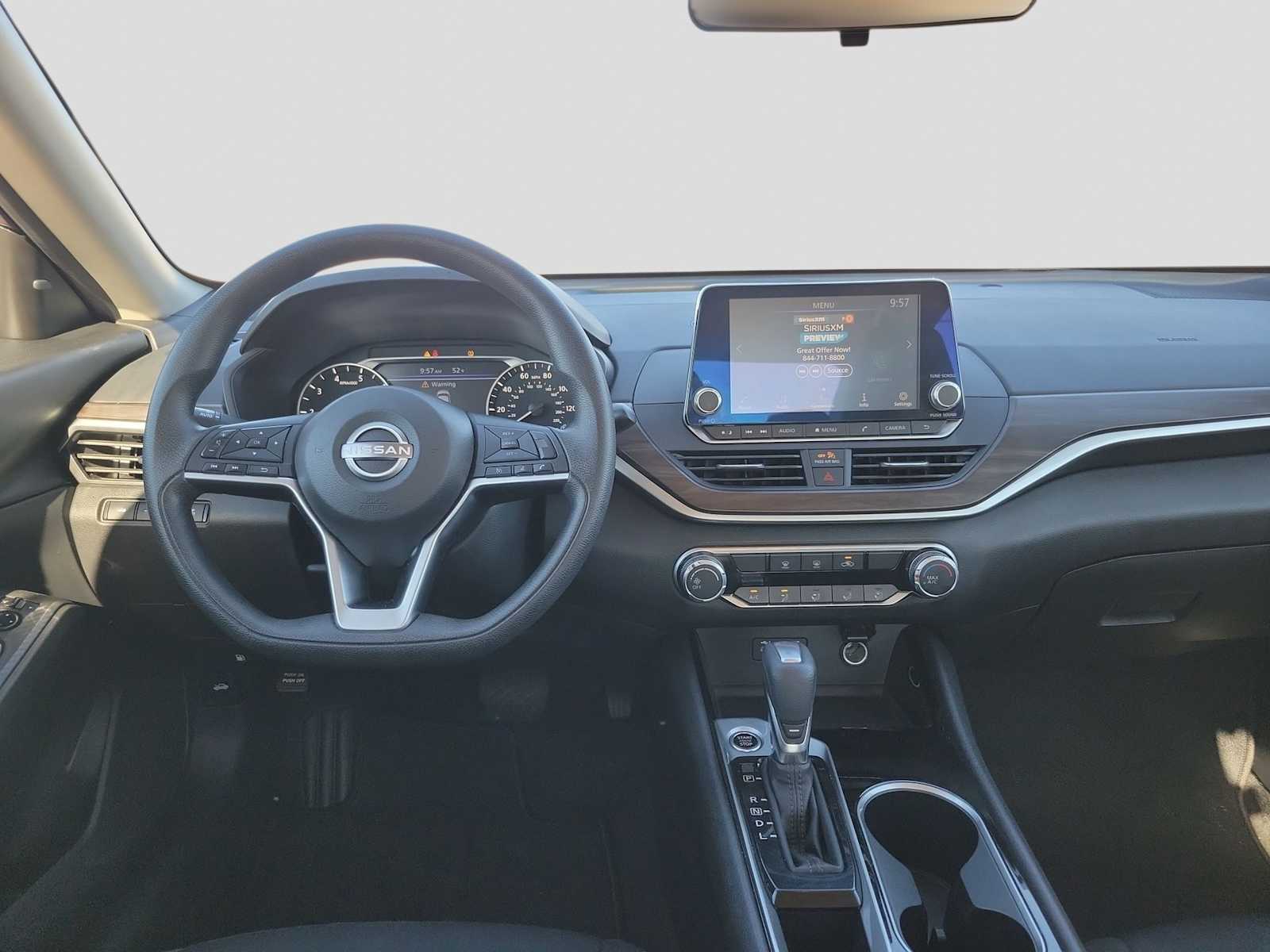 Thumbnail: 2024 Nissan Altima - 10