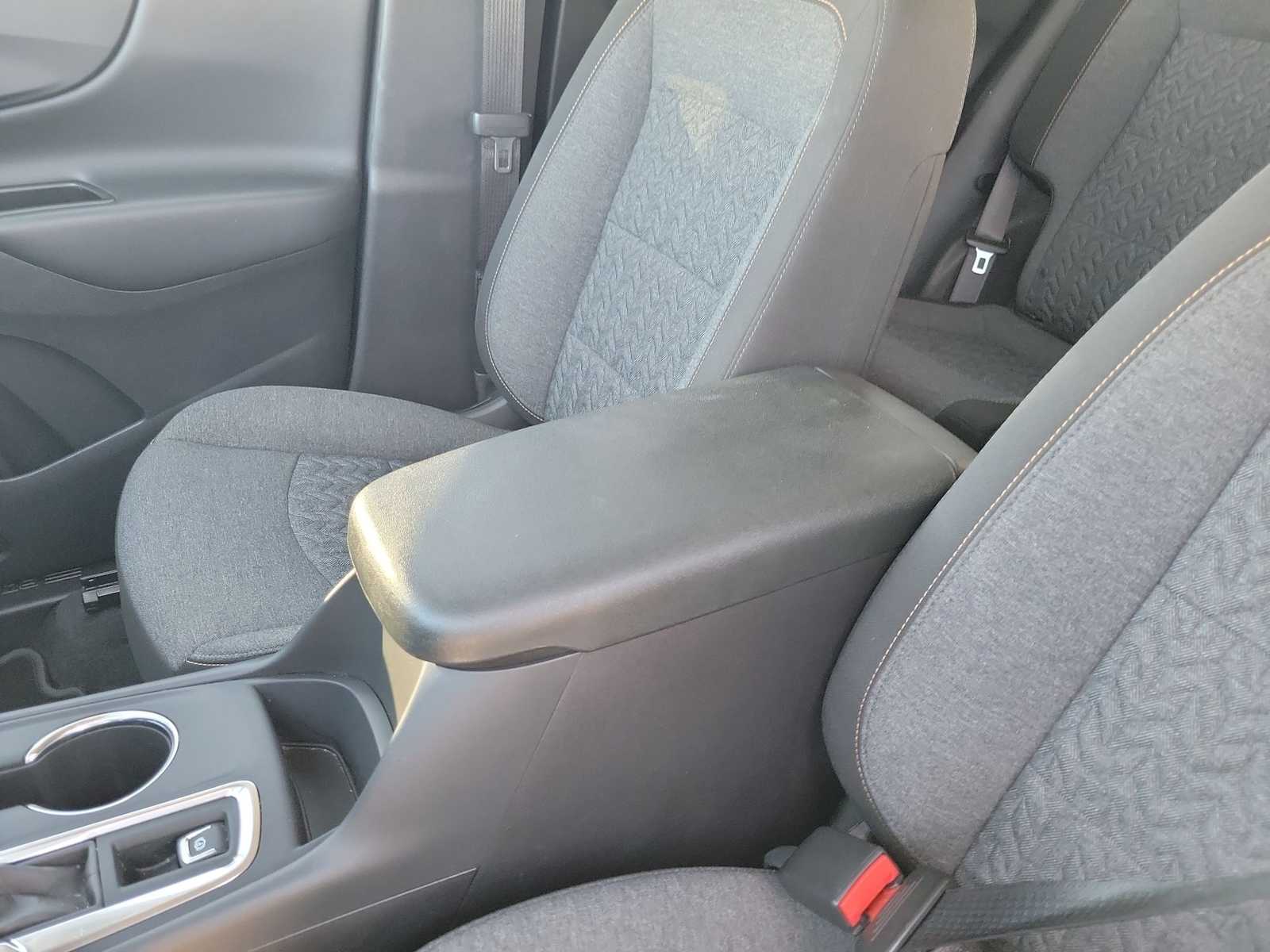 Thumbnail: 2024 Chevrolet Equinox - 16