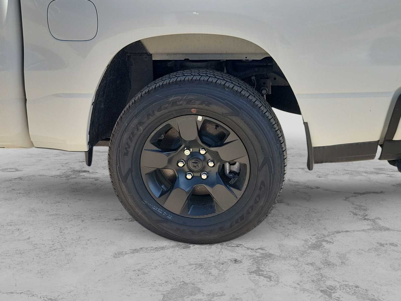 Thumbnail: 2025 RAM 1500 - 8