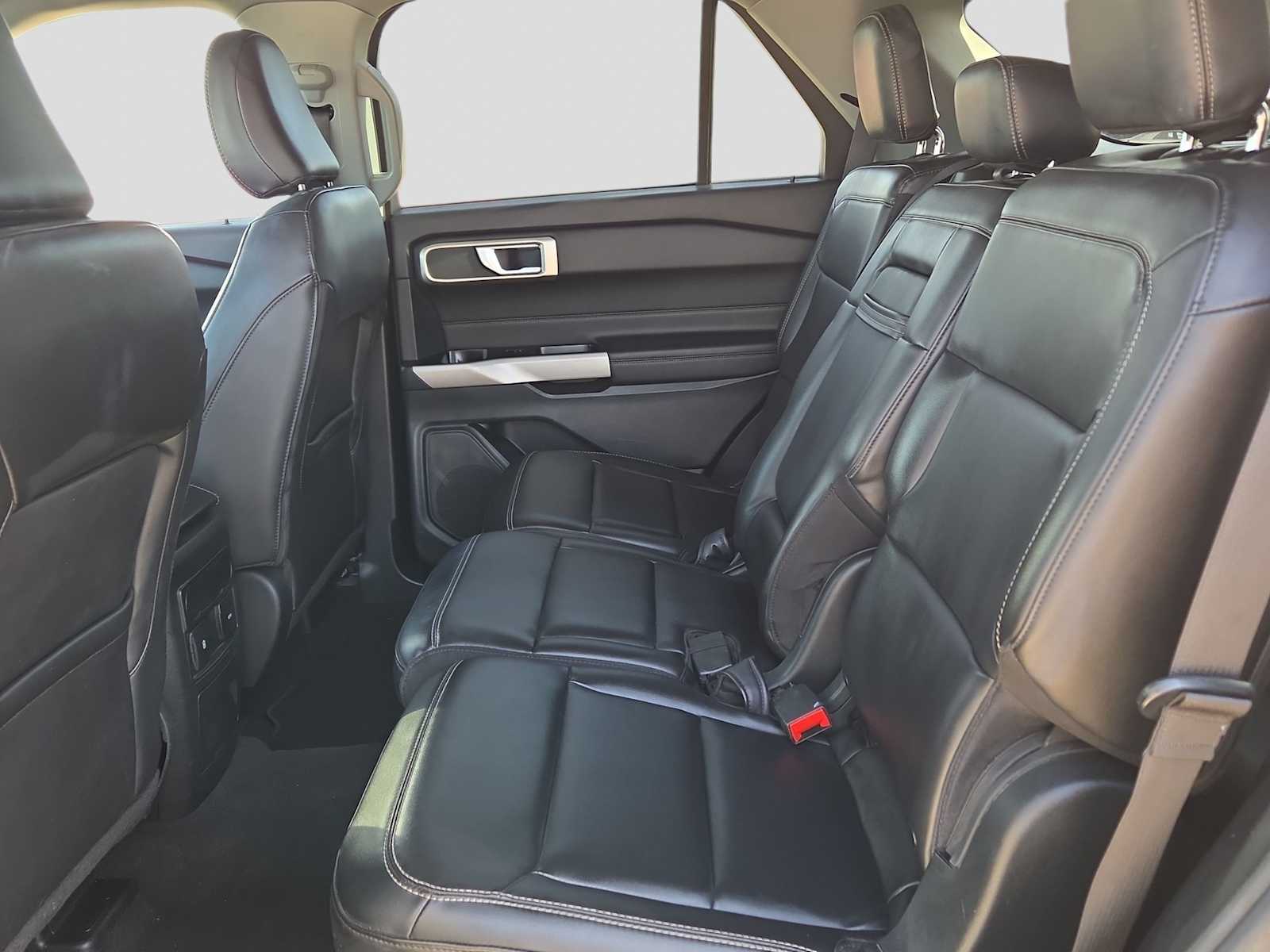 Thumbnail: 2023 Ford Explorer - 8