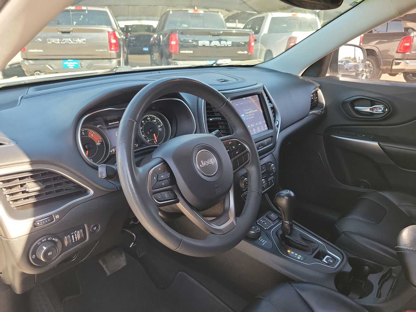 Thumbnail: 2022 Jeep Cherokee - 2