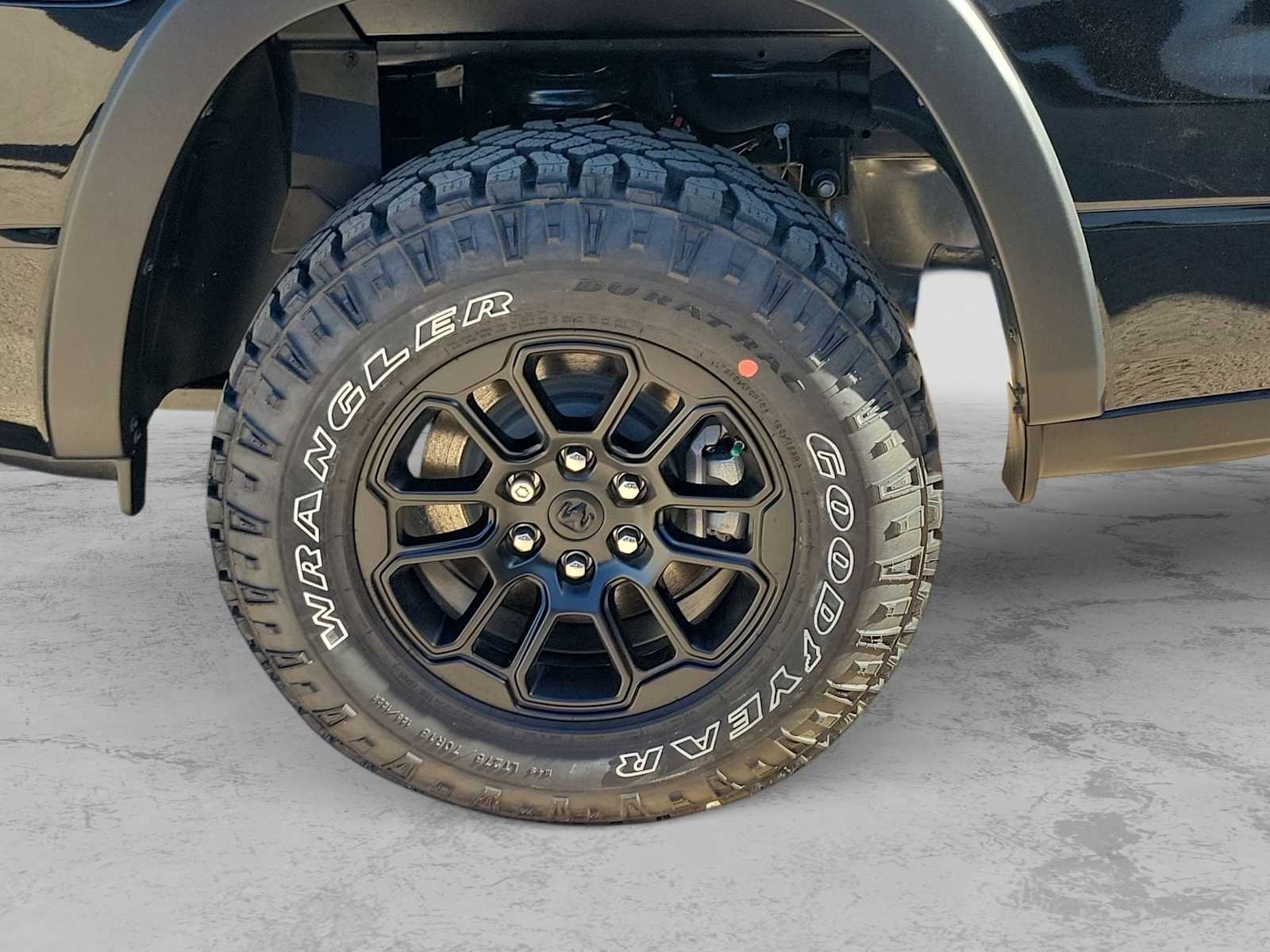 Thumbnail: 2026 RAM 1500 - 4