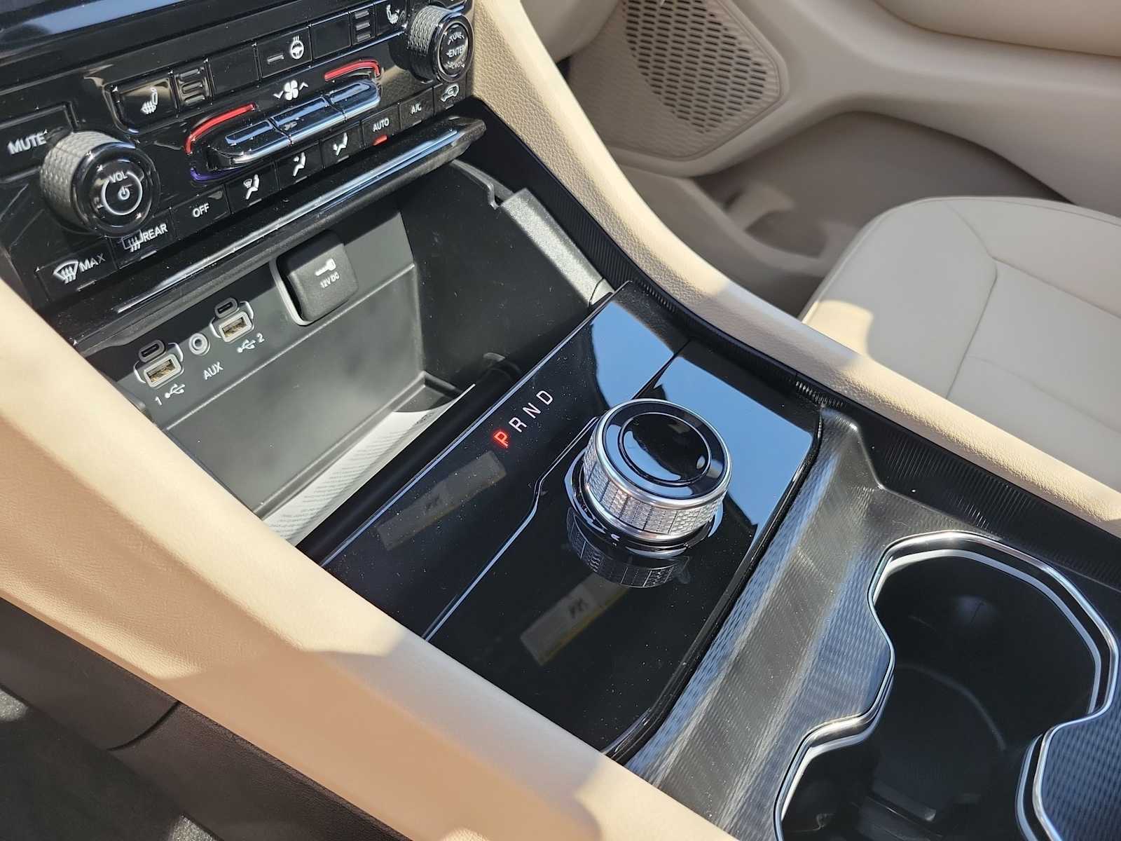 Thumbnail: 2025 Jeep Grand Cherokee - 17