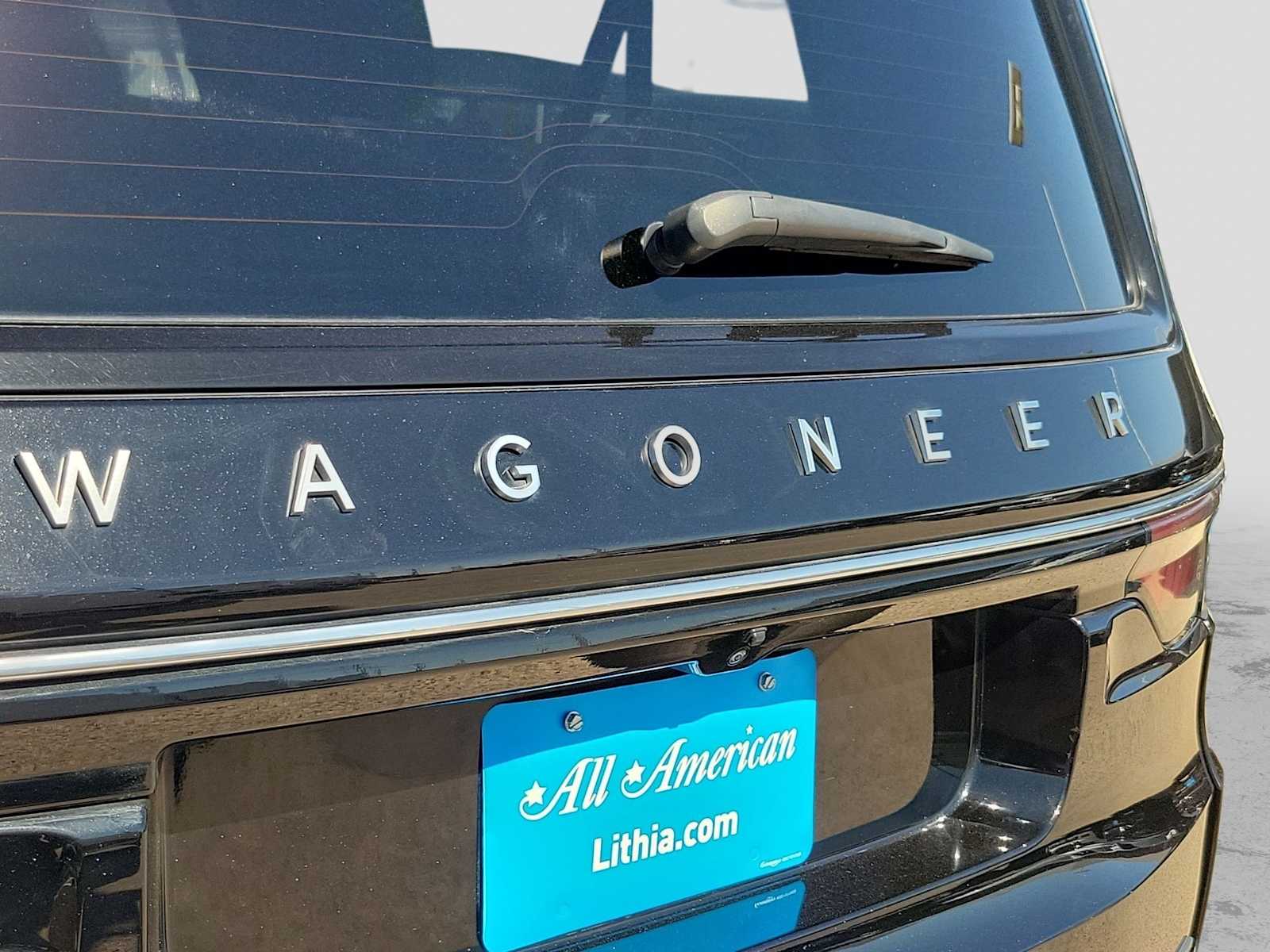 Thumbnail: 2024 Jeep Wagoneer - 11