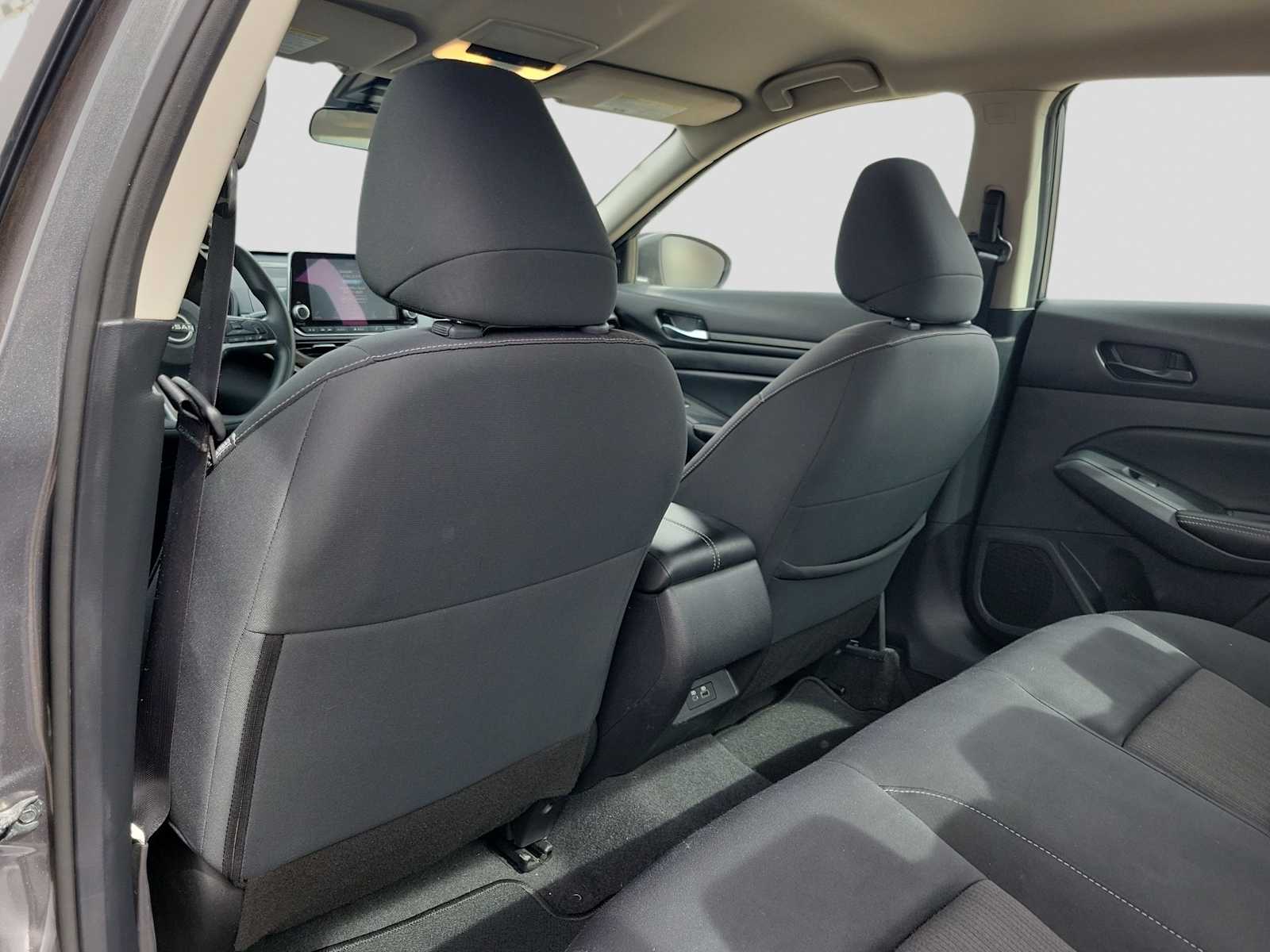 Thumbnail: 2024 Nissan Altima - 8