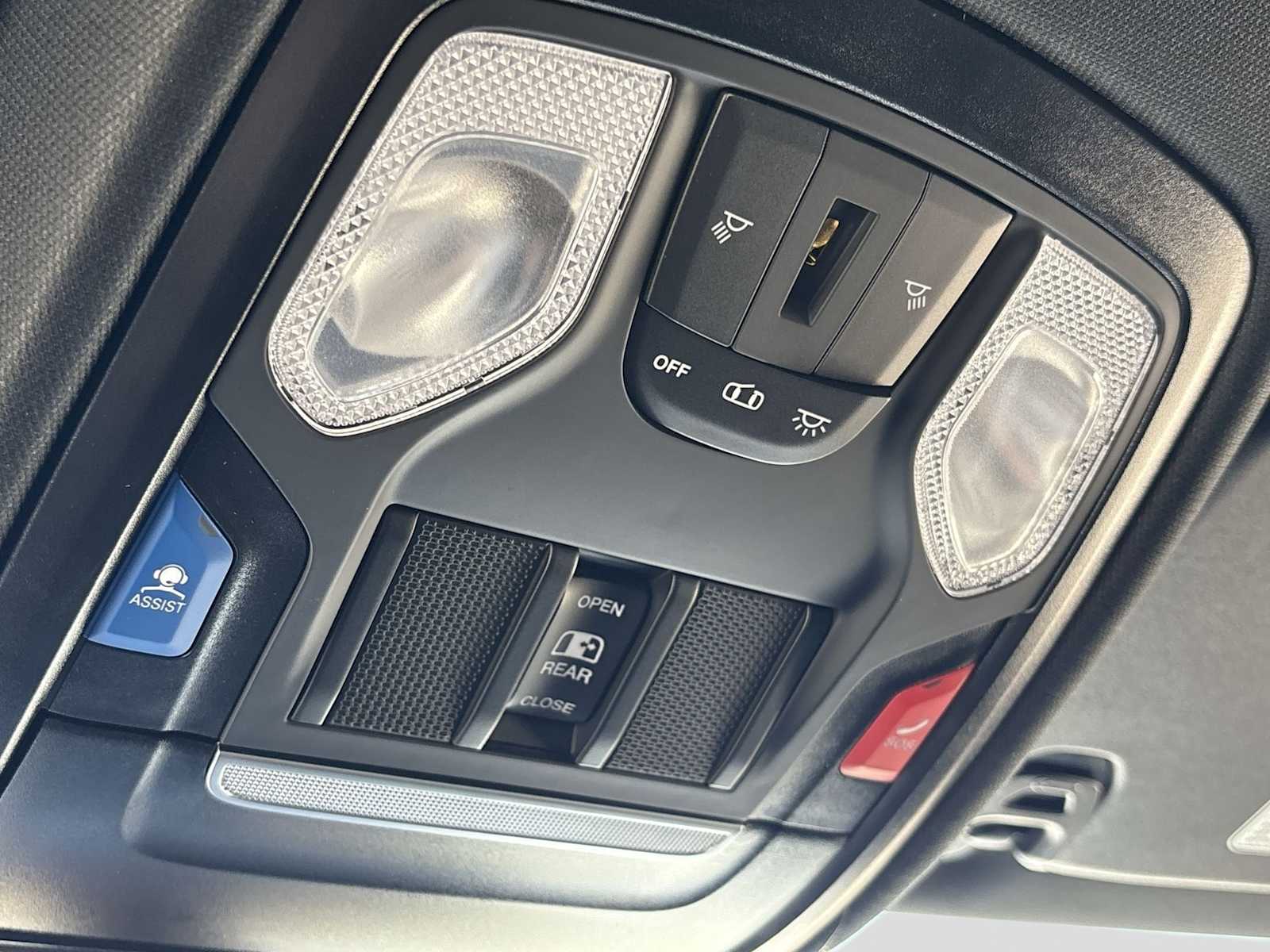 Thumbnail: 2025 RAM 1500 - 16