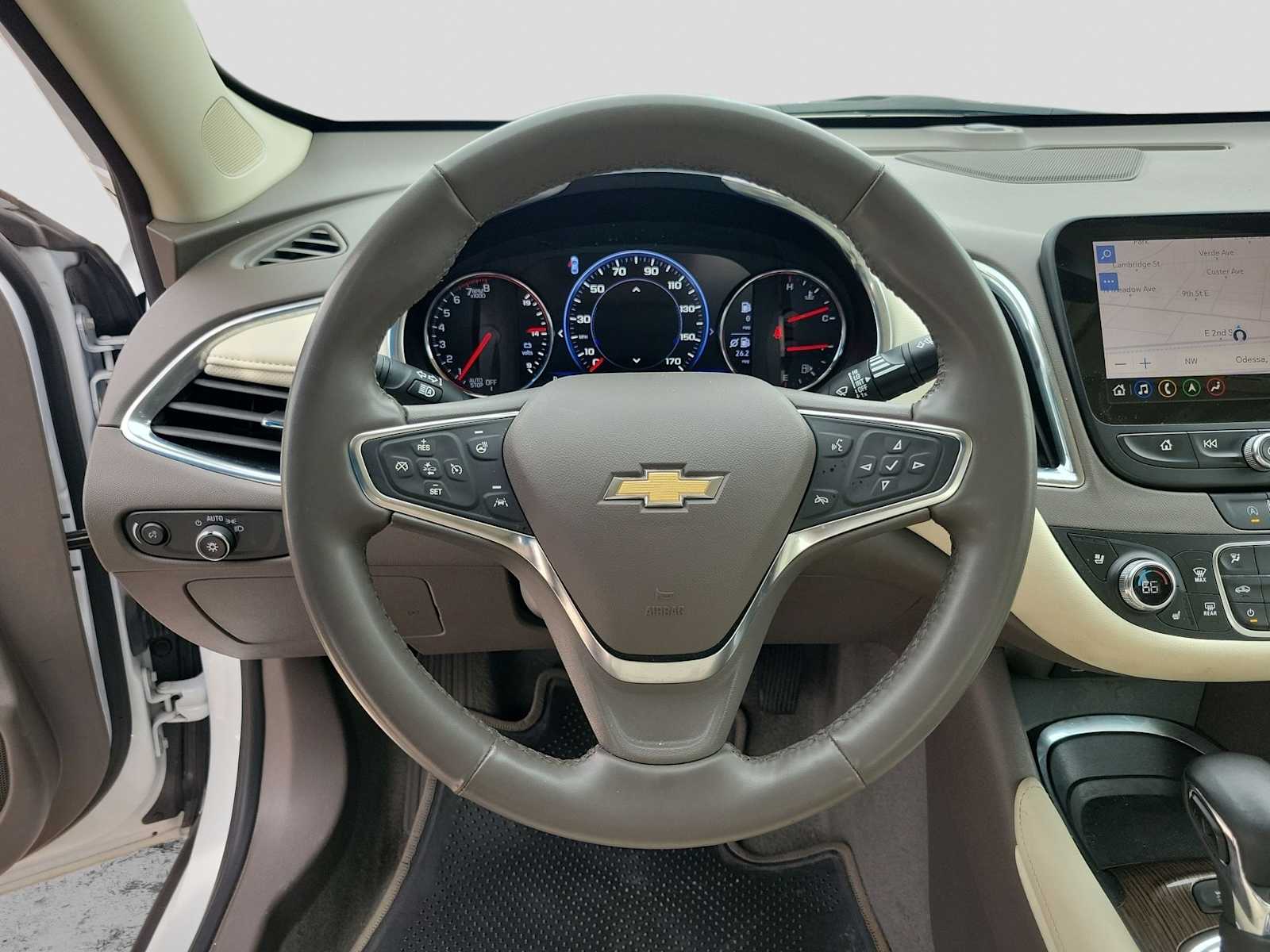 Thumbnail: 2024 Chevrolet Malibu - 15