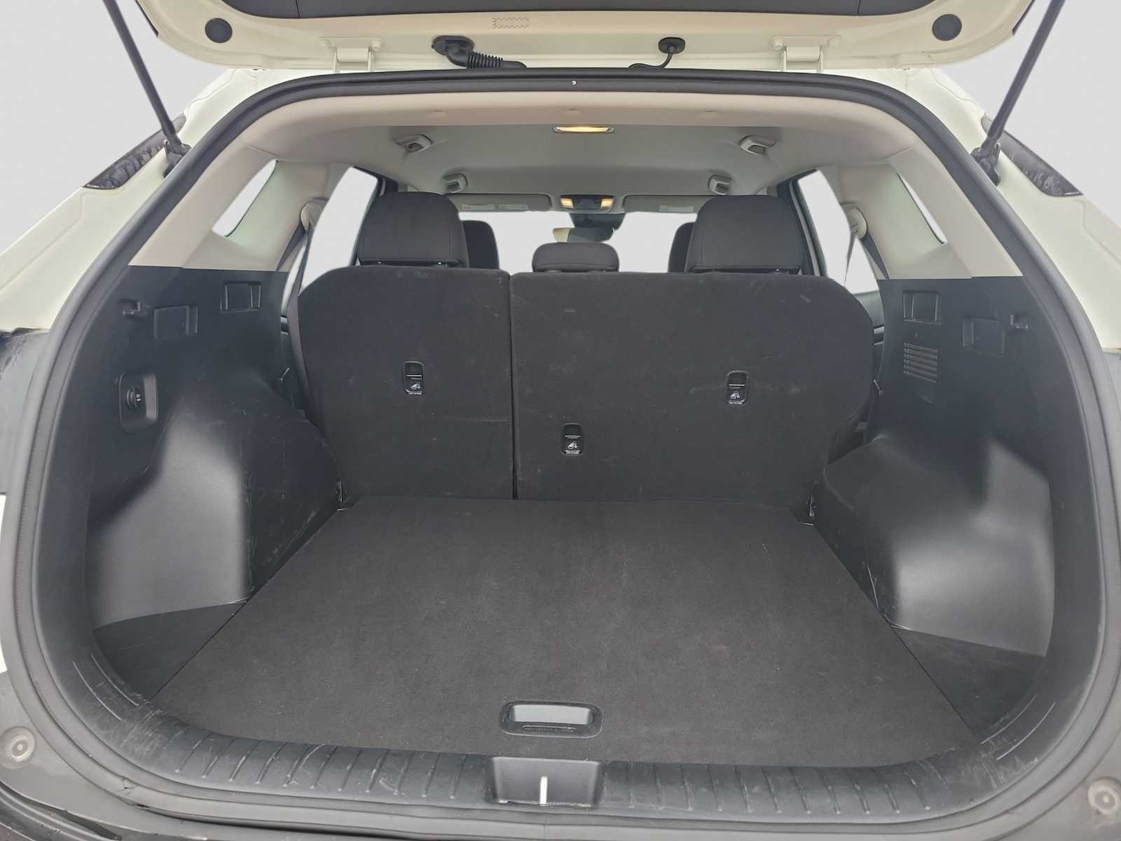 Thumbnail: 2024 Kia Sportage - 19