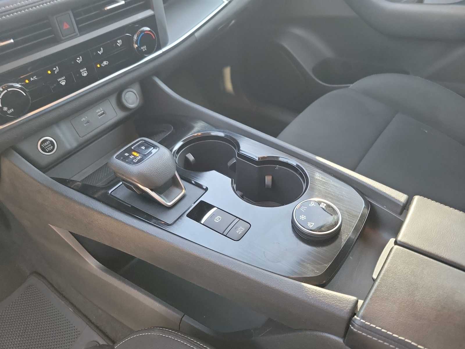 Thumbnail: 2023 Nissan Rogue - 21
