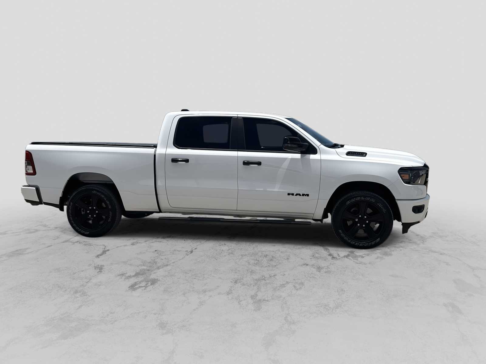 Thumbnail: 2024 RAM 1500 - 9
