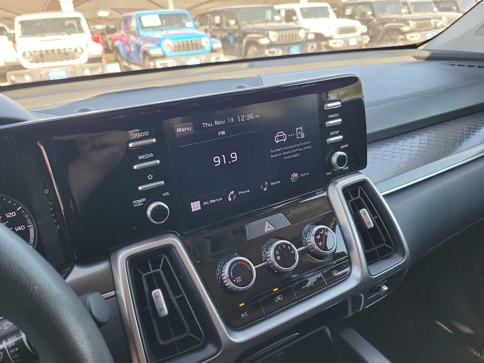 Thumbnail: 2022 Kia Sorento - 20