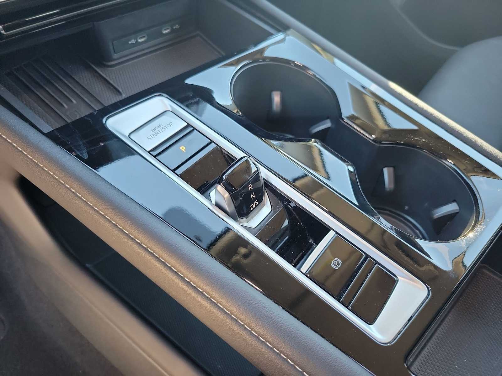 Thumbnail: 2025 Volkswagen Atlas - 17