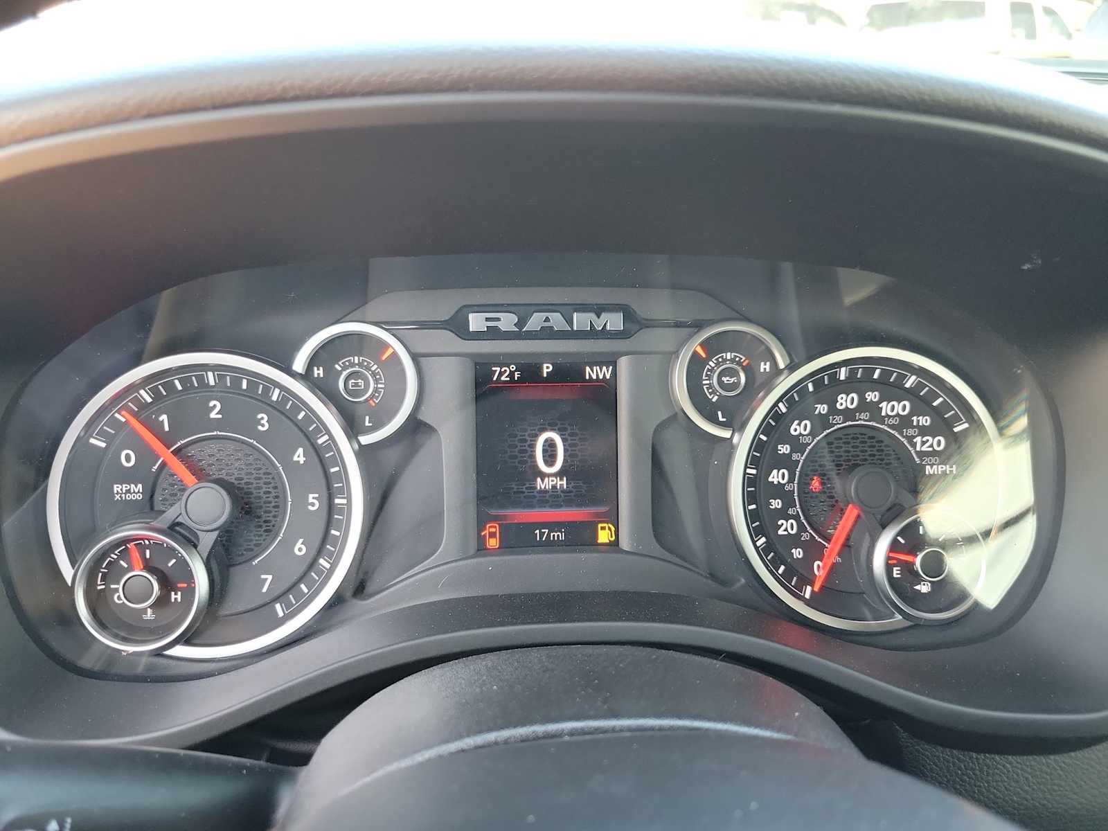 Thumbnail: 2025 RAM 1500 - 18