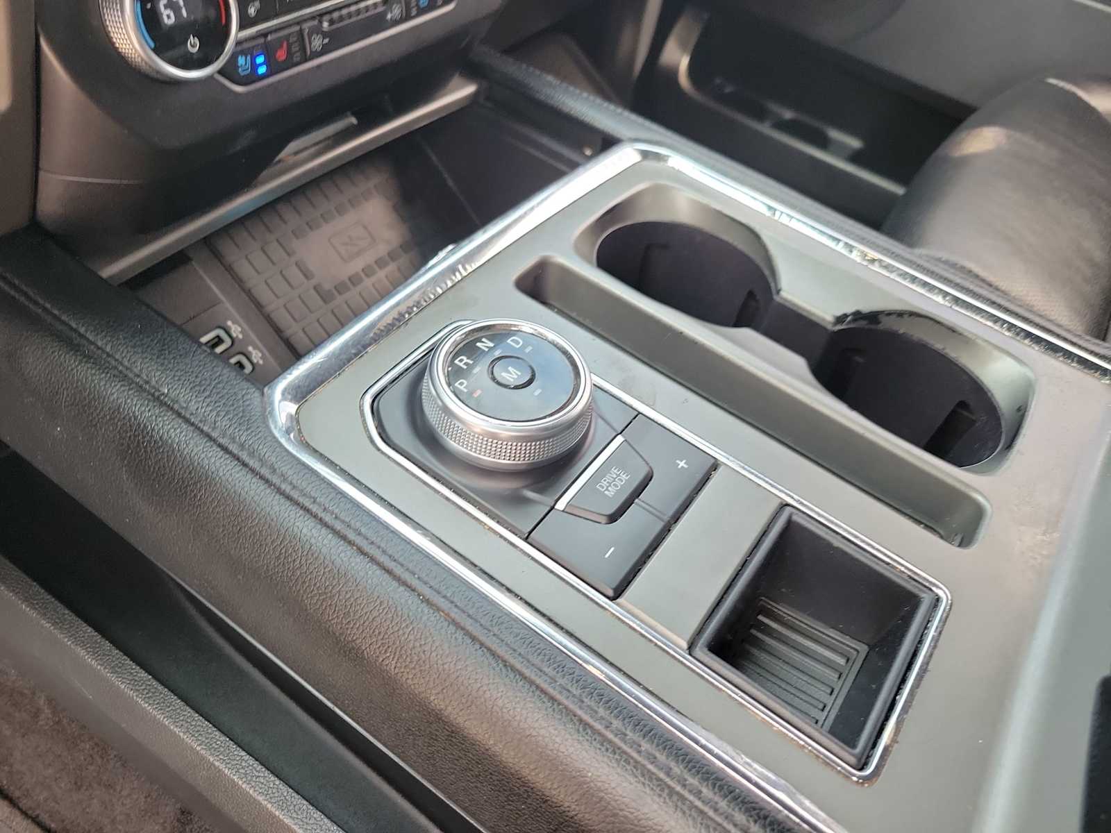 2019 Ford Expedition MAX XLT 17