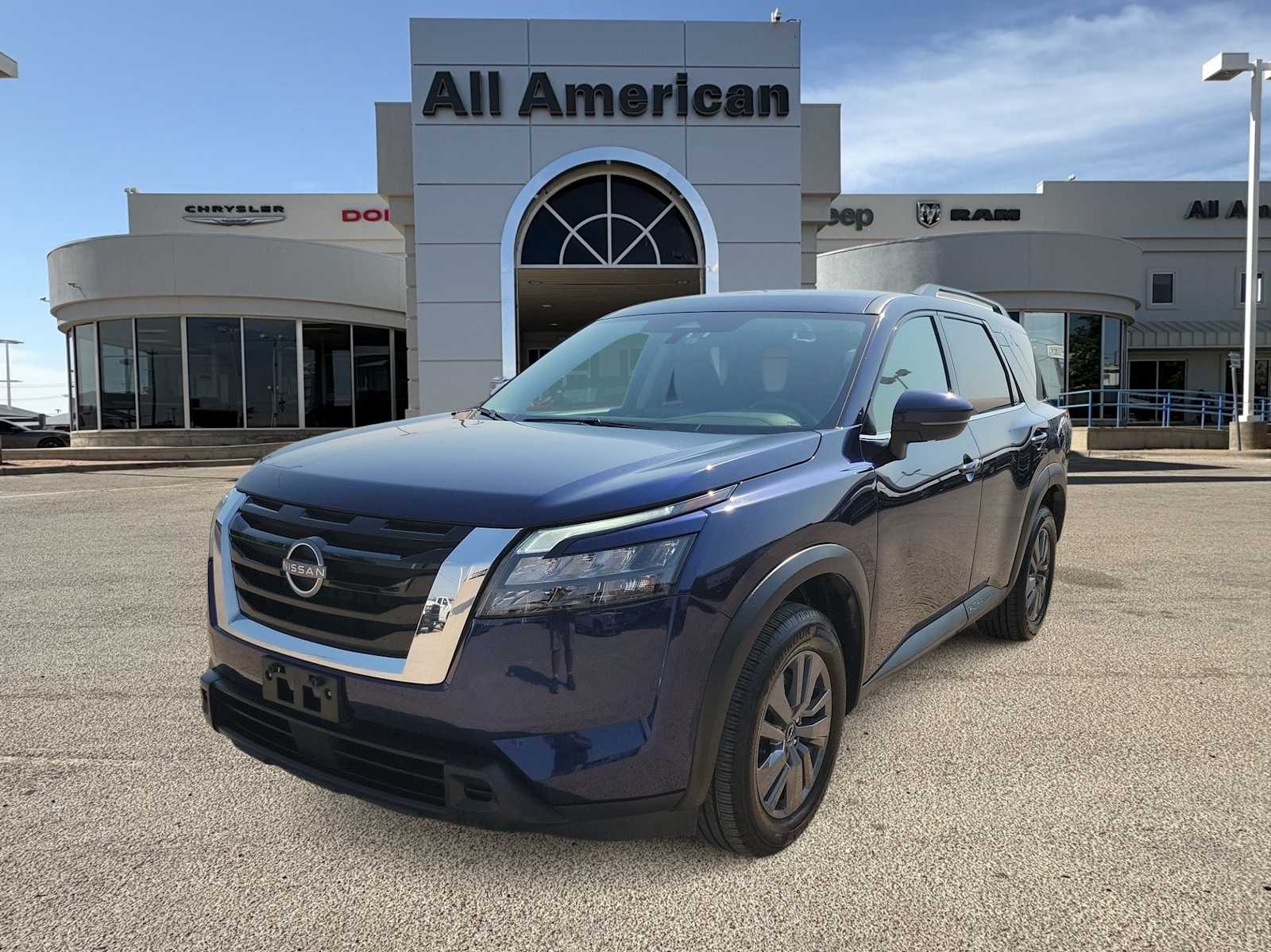 2024 Nissan Pathfinder SV Hero Image