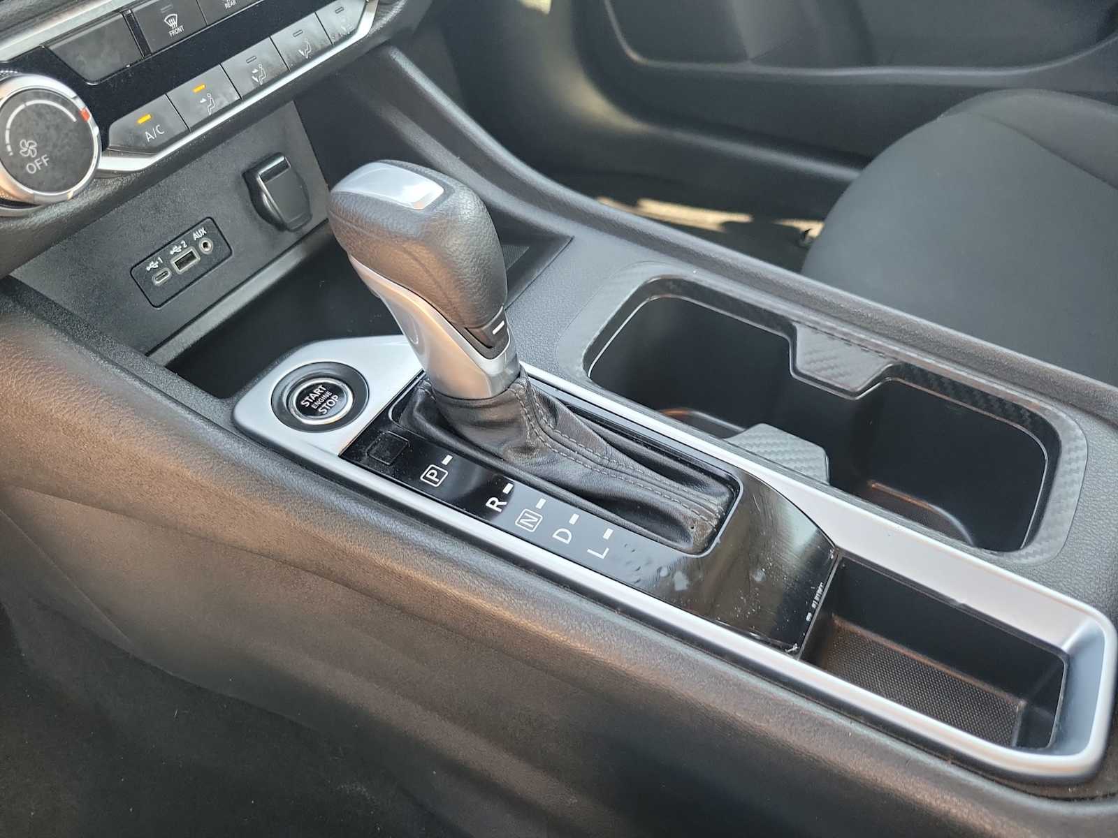 2023 Nissan Sentra SV 17