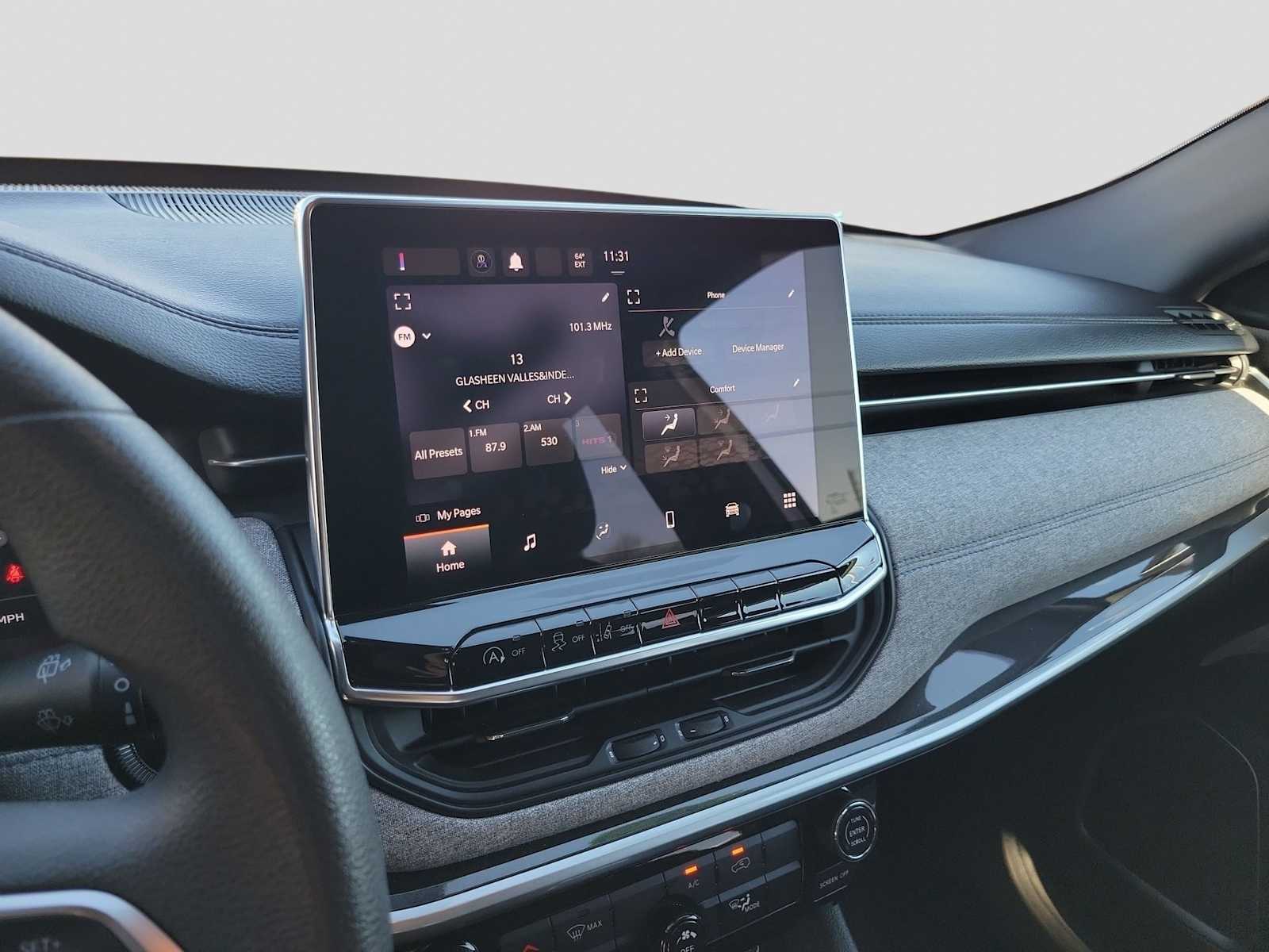 Thumbnail: 2023 Jeep Compass - 20