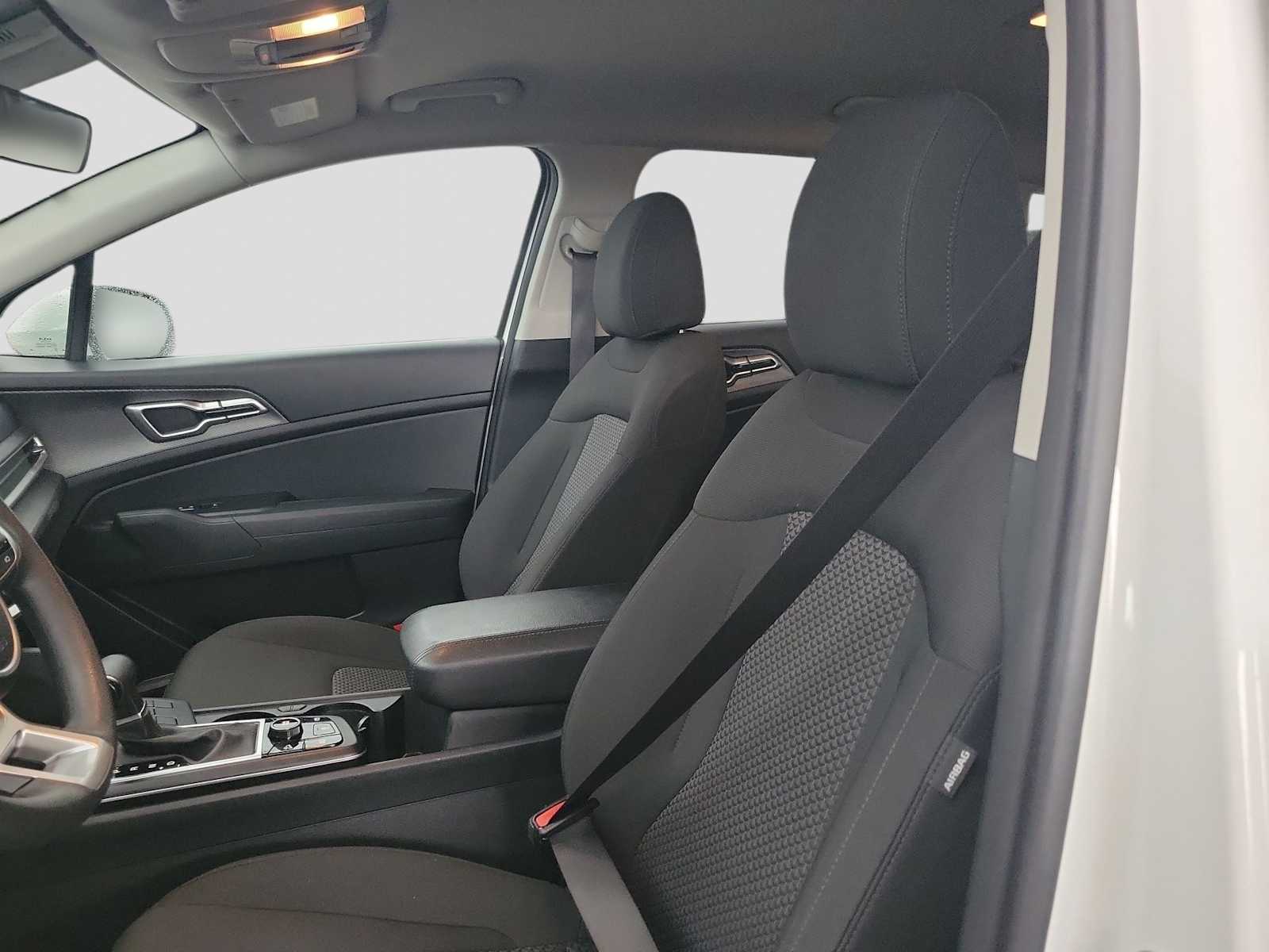 Thumbnail: 2024 Kia Sportage - 11